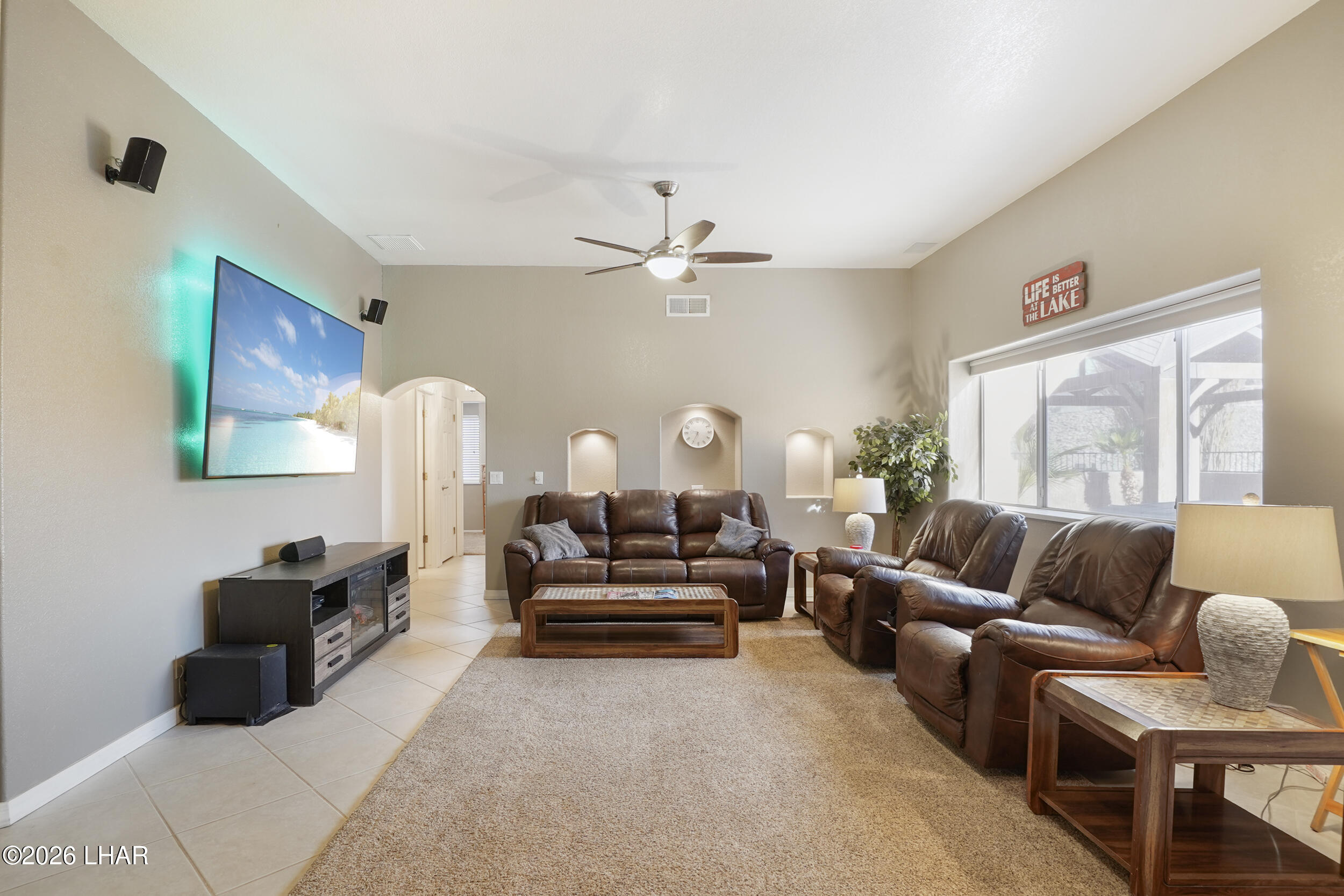 3446 S Amberwood Bay Property Photo 7