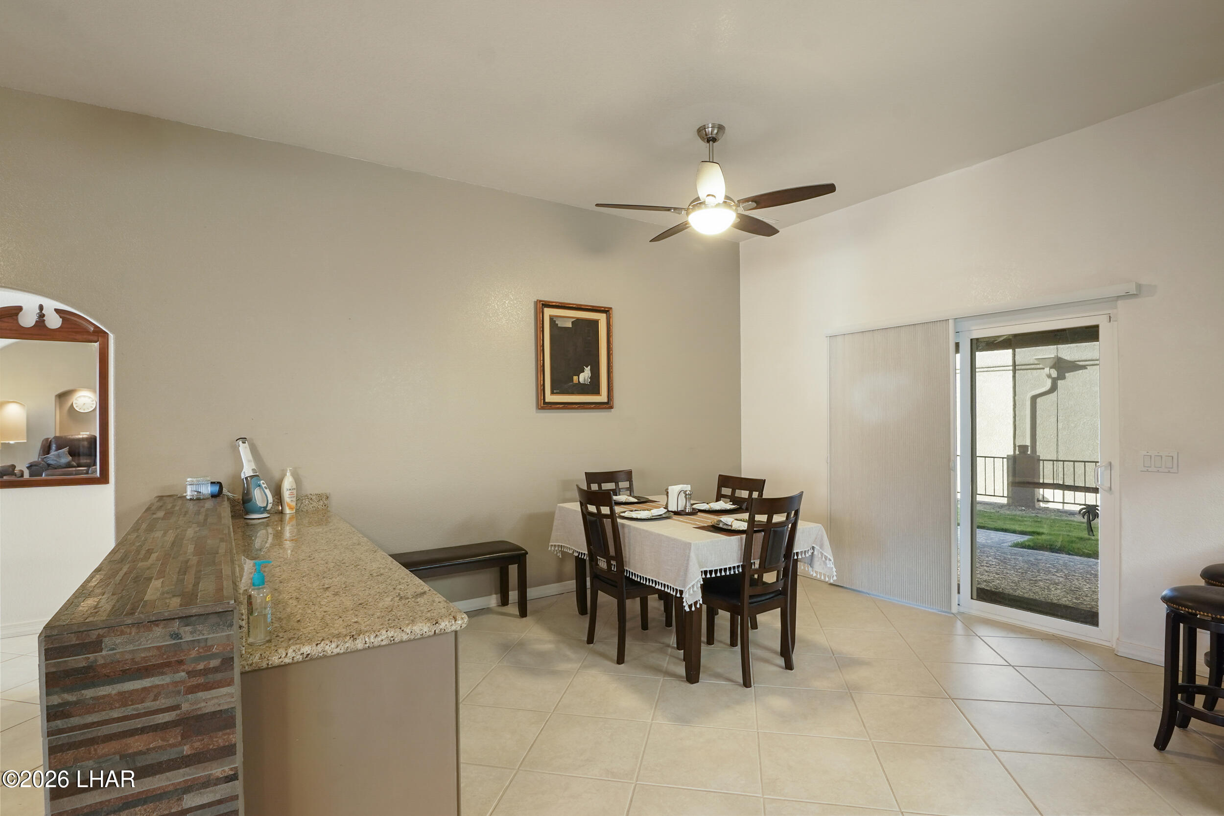 3446 S Amberwood Bay Property Photo 11