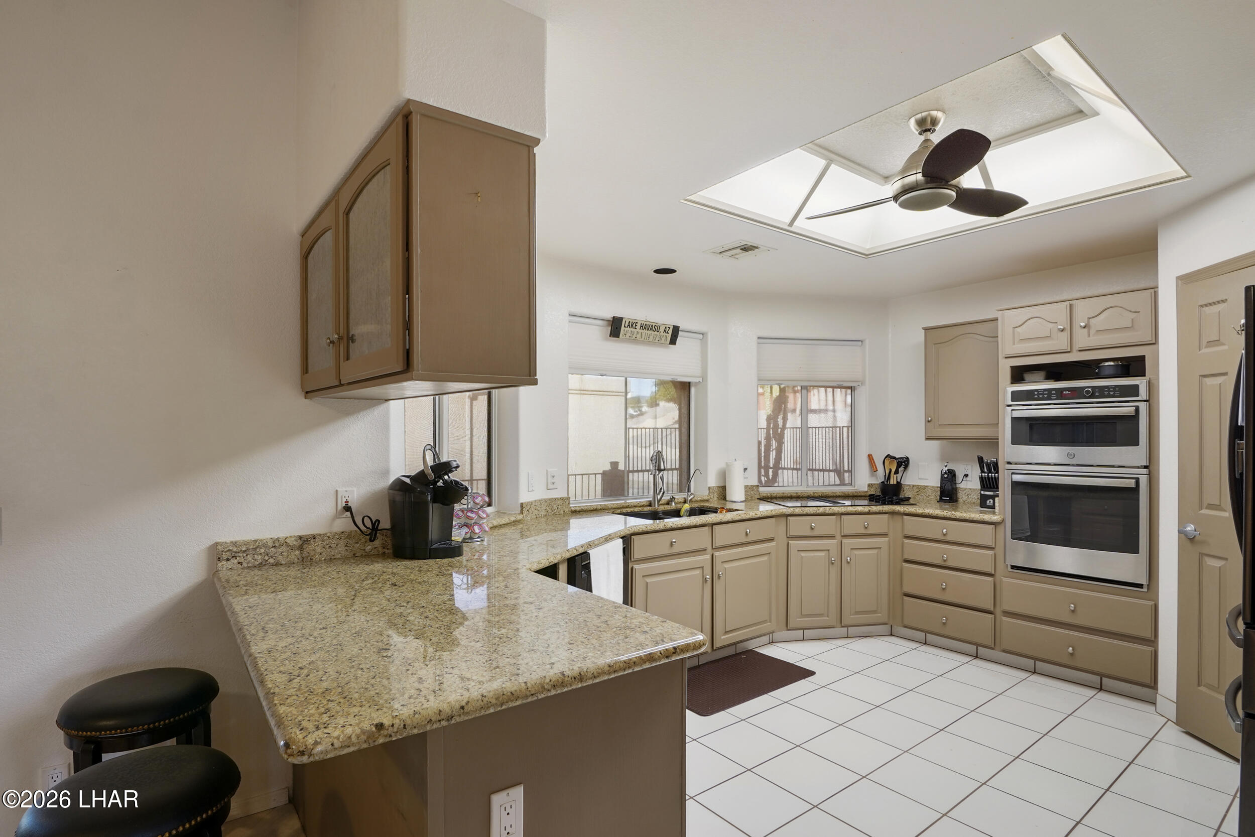 3446 S Amberwood Bay Property Photo 15