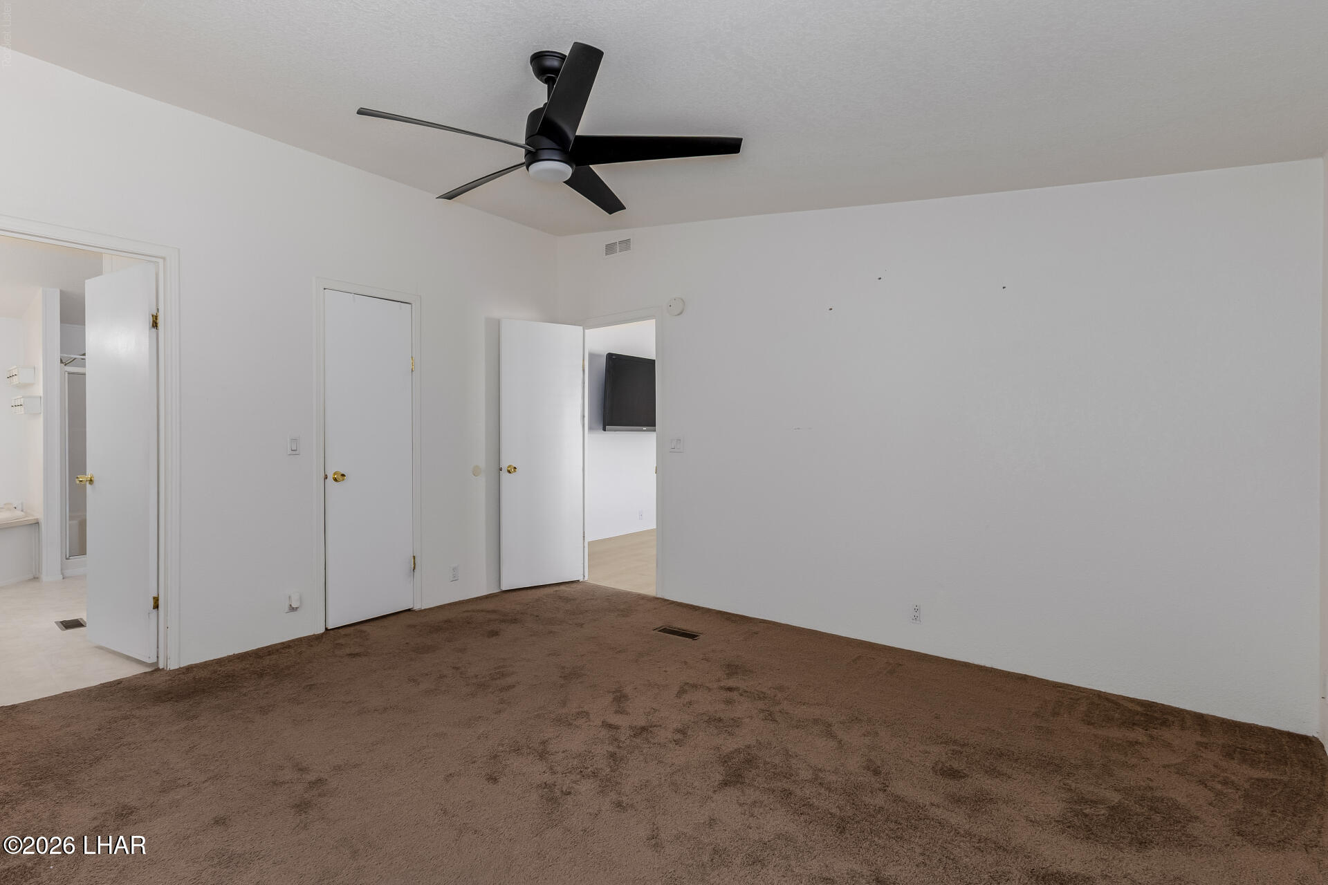 3700 S Ironwood Dr 190 Property Photo 18