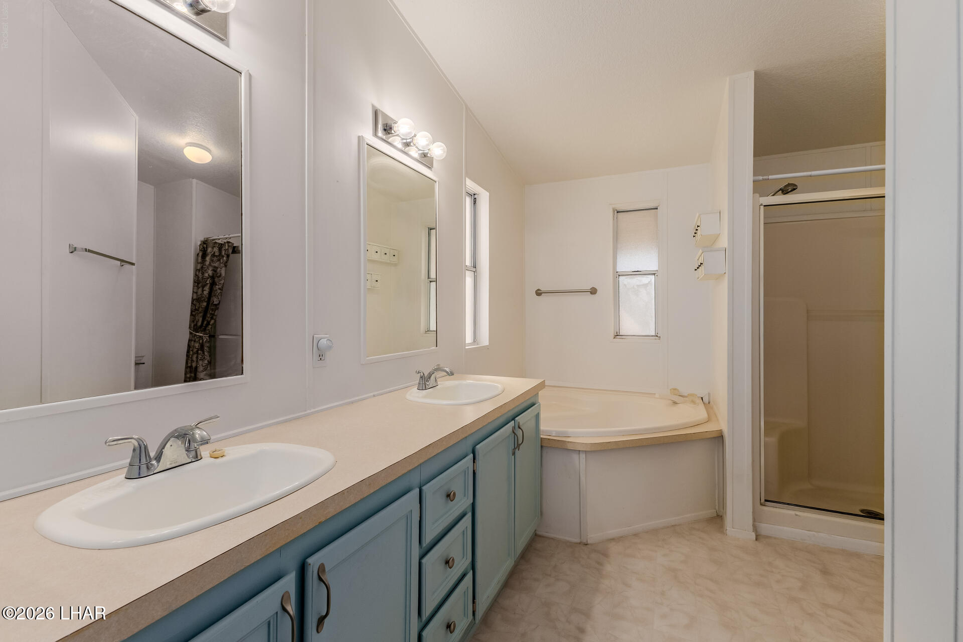 3700 S Ironwood Dr 190 Property Photo 19