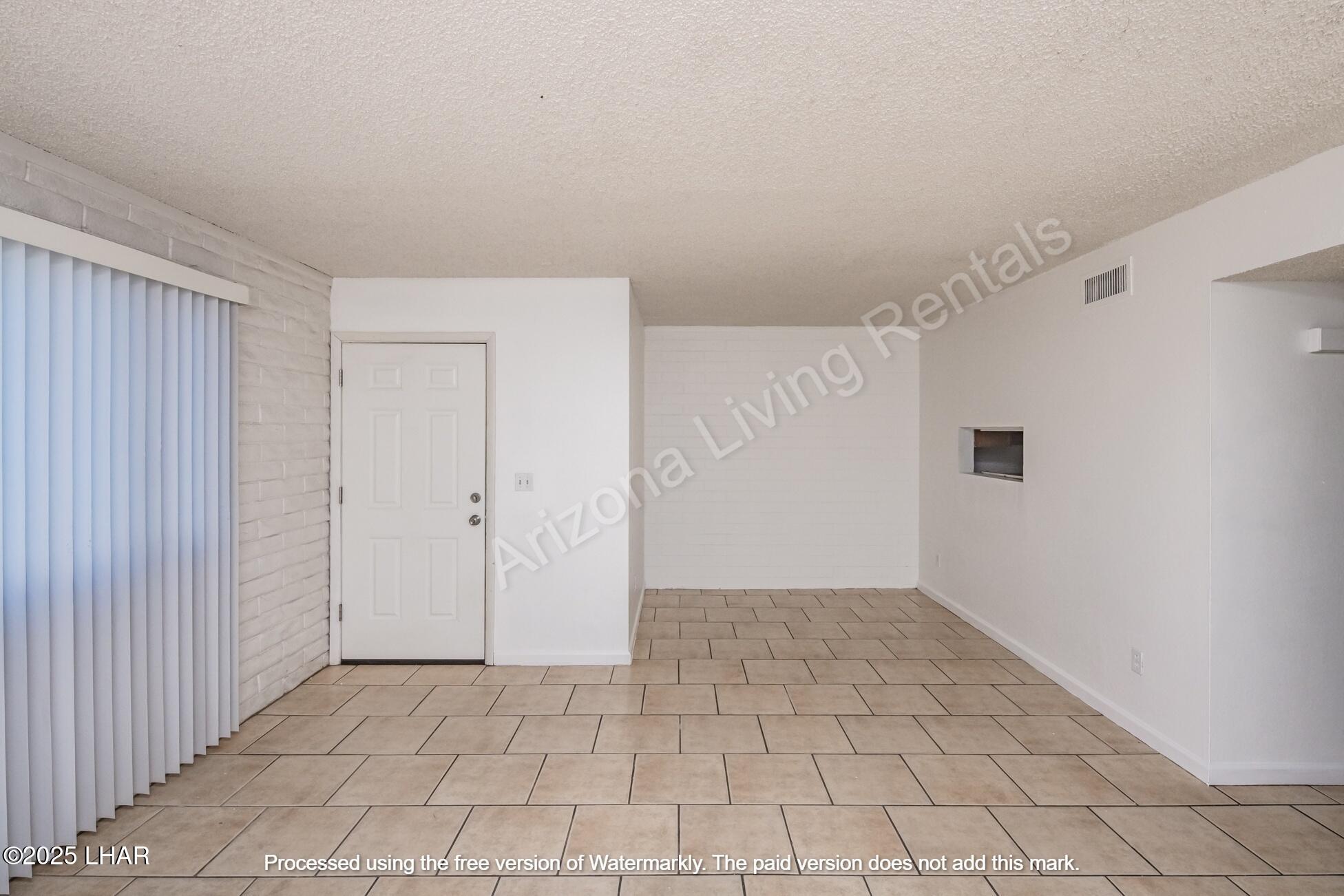 2241 Sandwood Dr 2 Property Photo 6