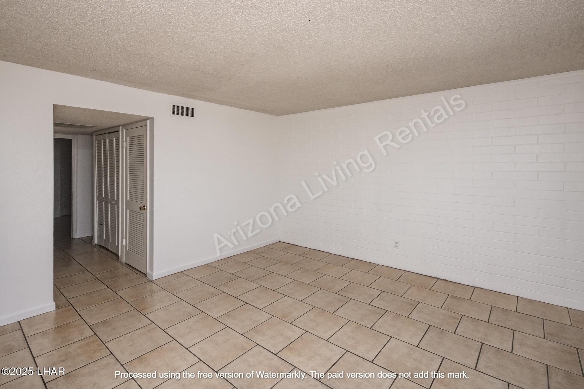 2241 Sandwood Dr 2 Property Photo 7