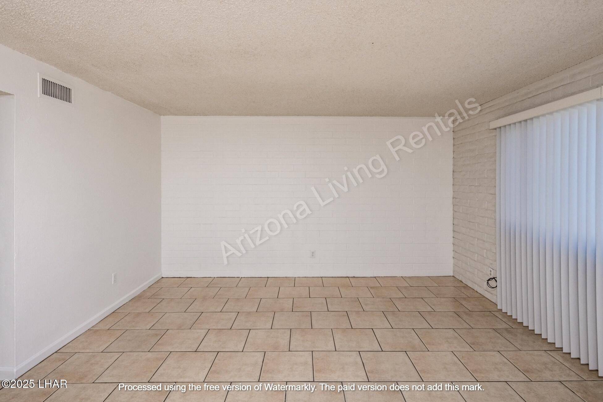 2241 Sandwood Dr 2 Property Photo 8