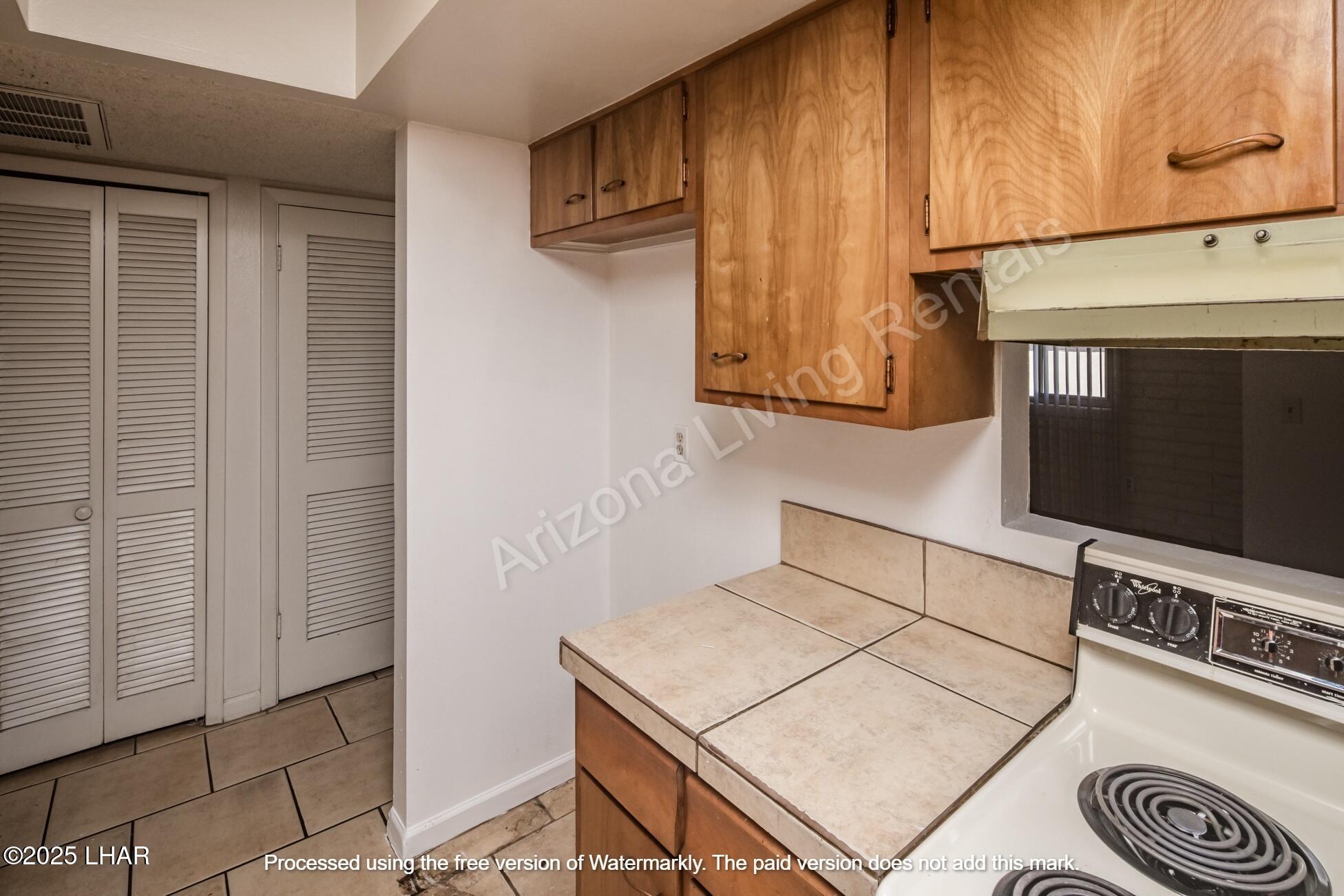 2241 Sandwood Dr 2 Property Photo 13
