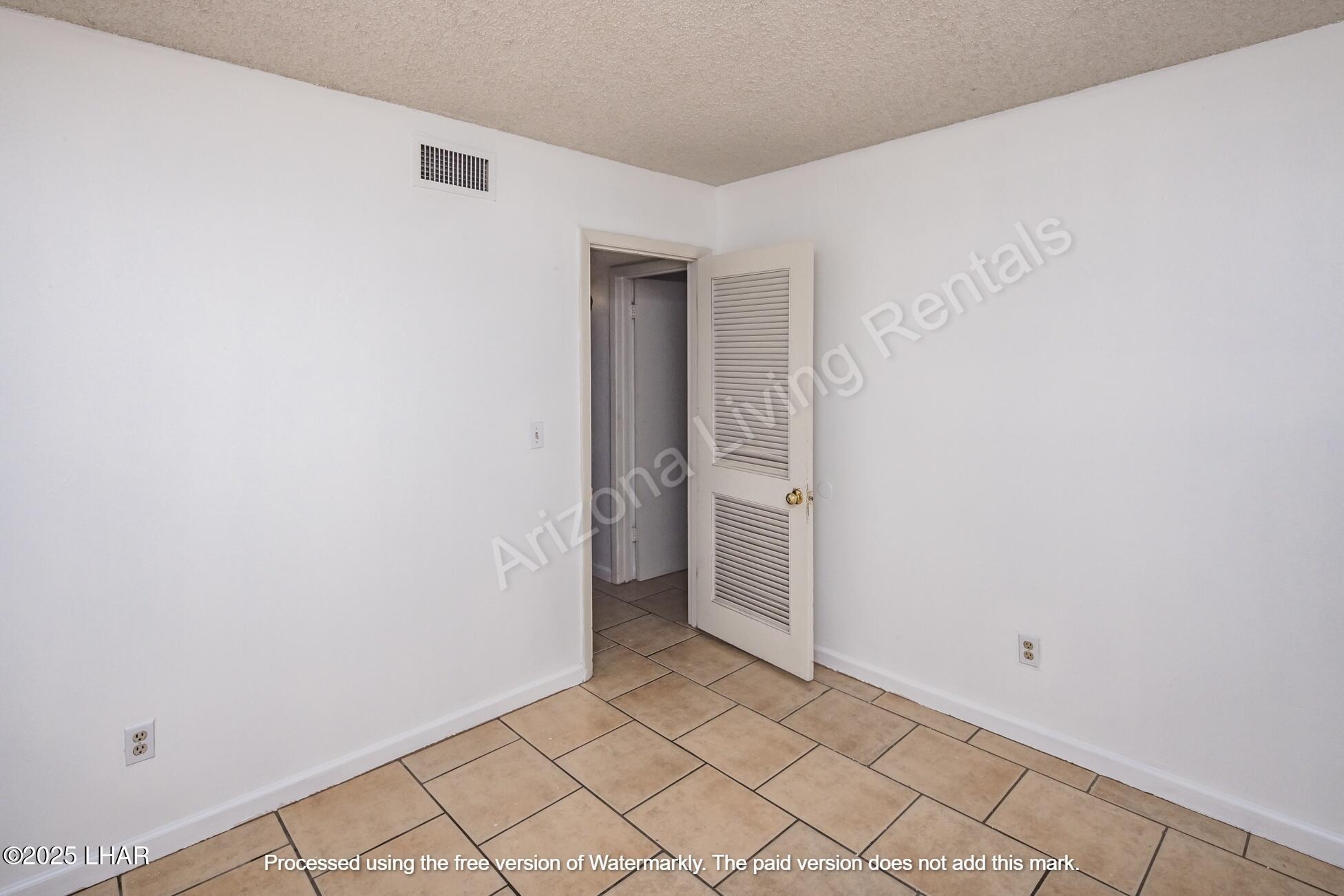 2241 Sandwood Dr 2 Property Photo 18