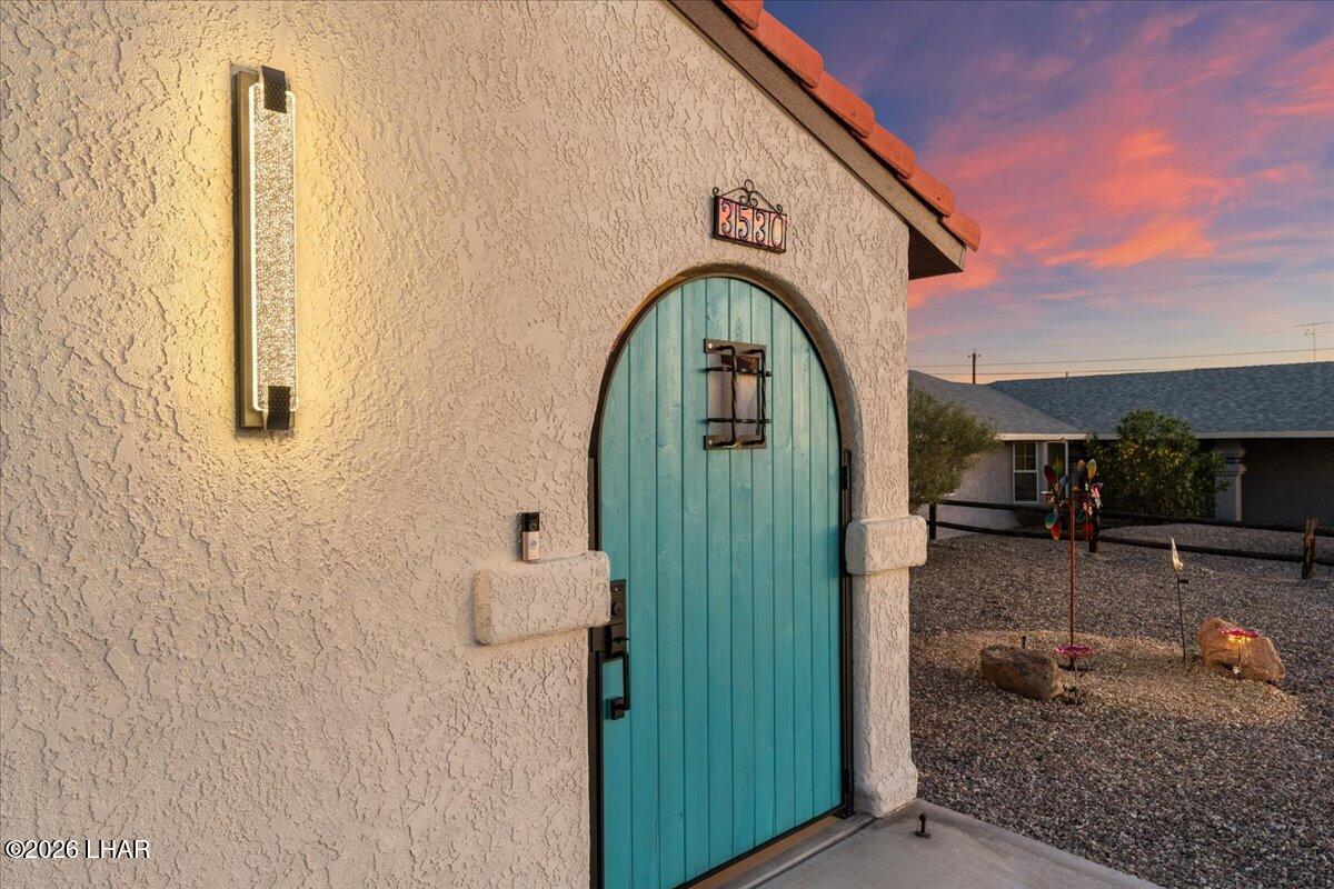 3530 Mockingbird Dr Property Photo 5
