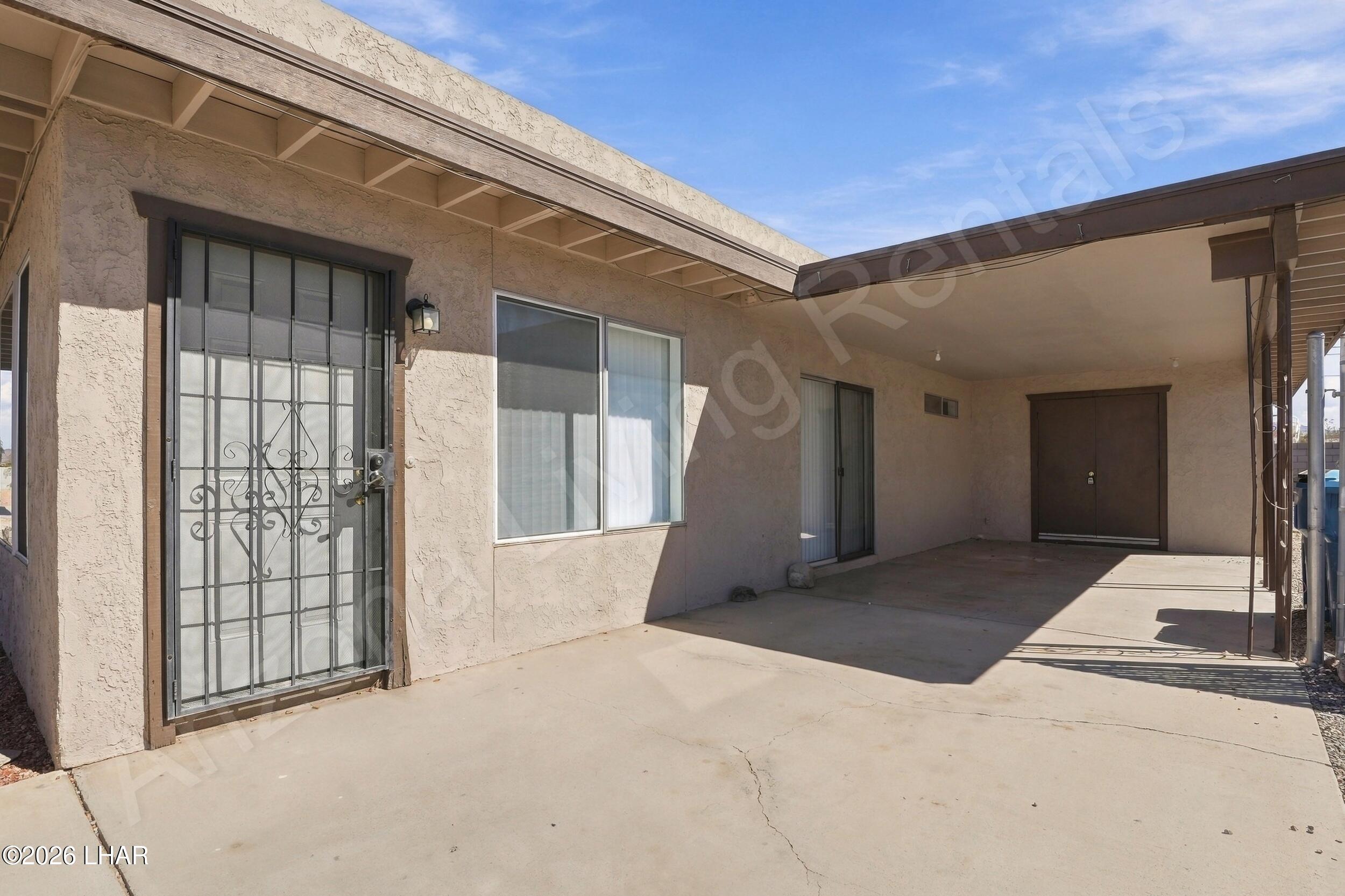 1290 Tanqueray Dr 1290 Property Photo 2