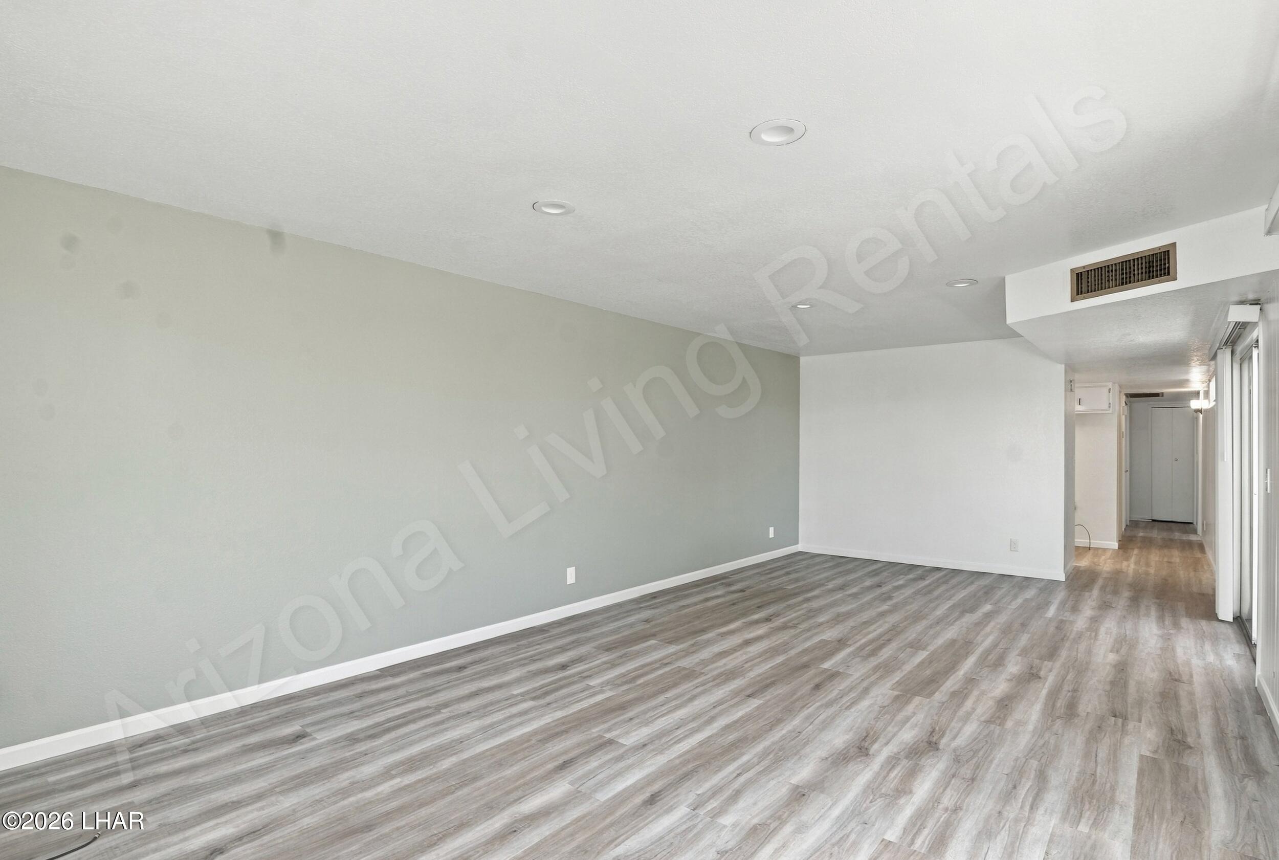 1290 Tanqueray Dr 1290 Property Photo 4