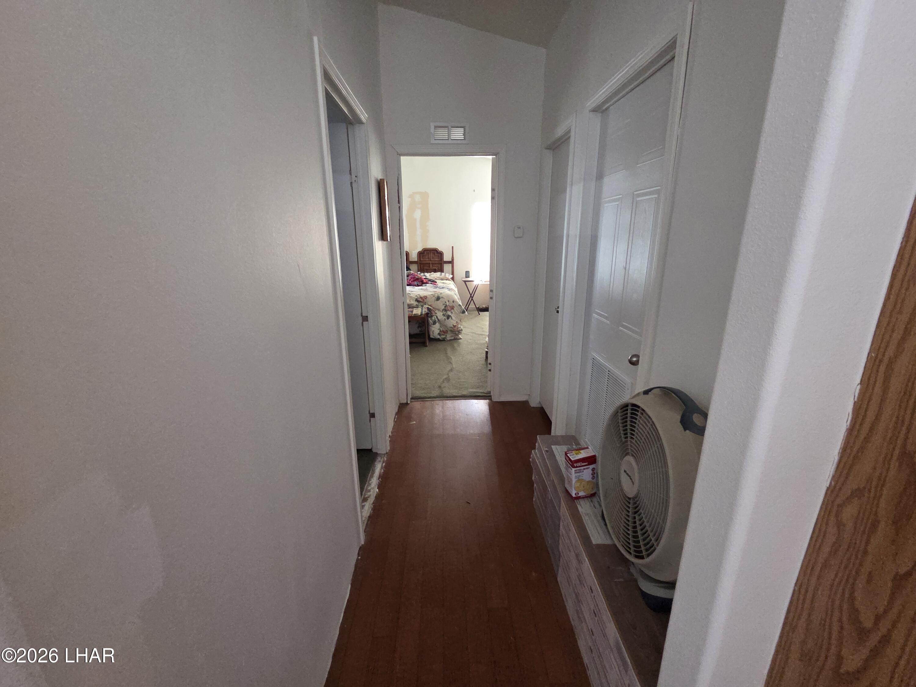 675 W Falcon Dr Property Photo 15