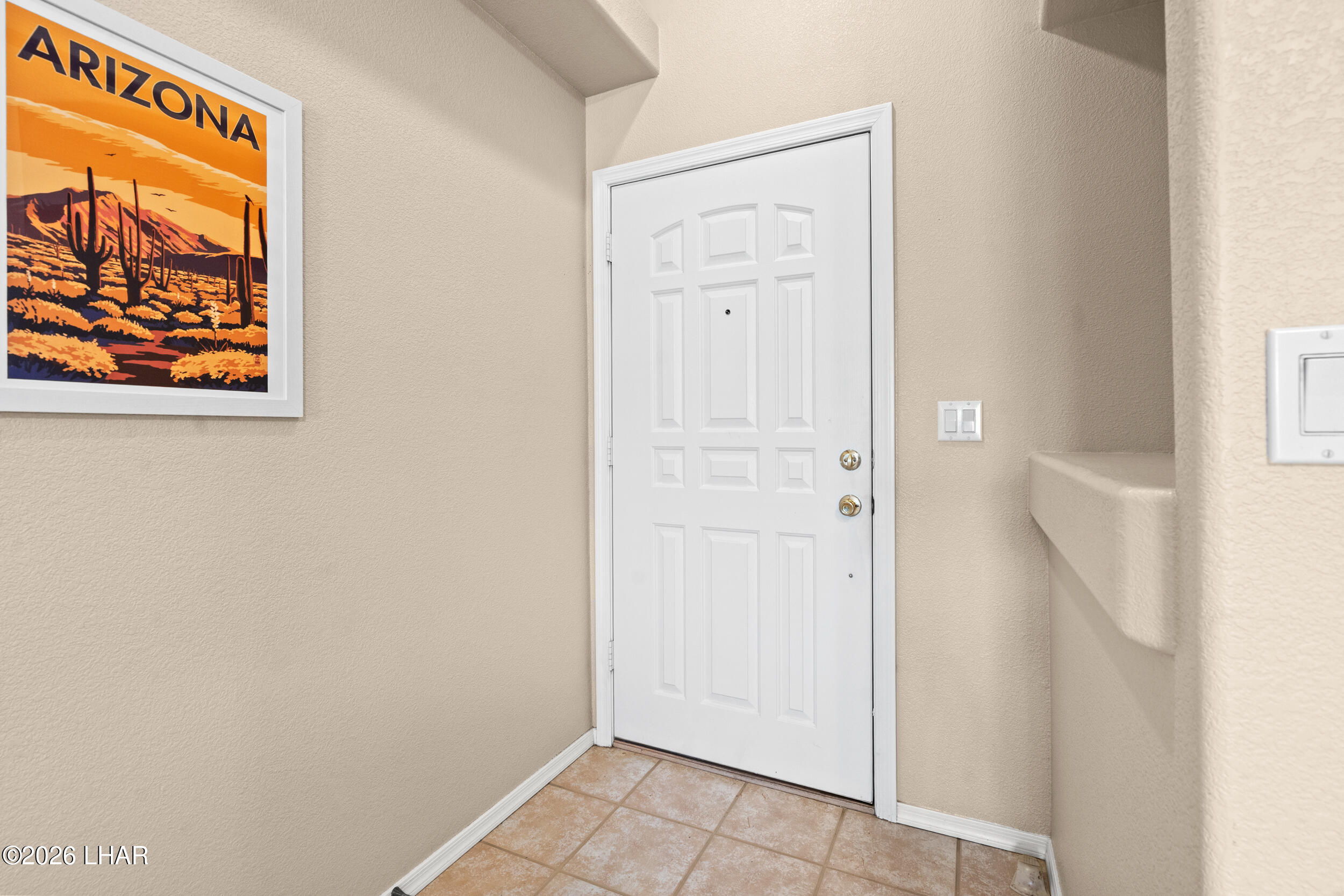 2440 Seabring Dr Property Photo 6