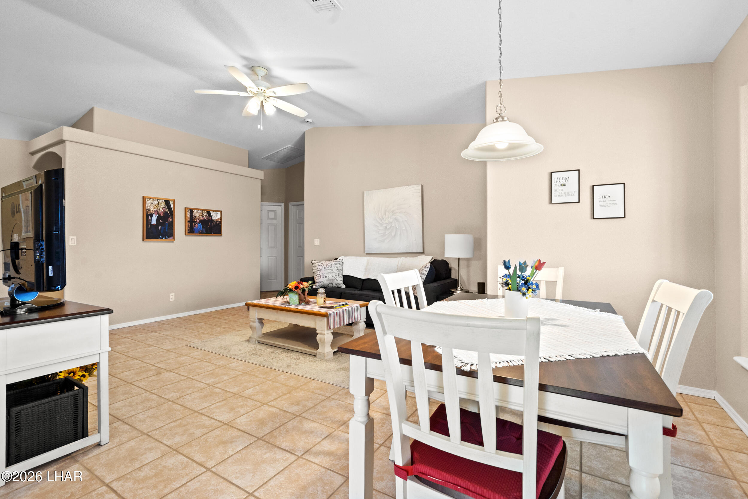 2440 Seabring Dr Property Photo 13