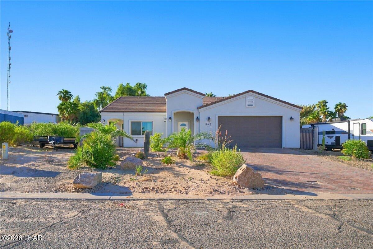1946 E Corry Ln Property Photo 1