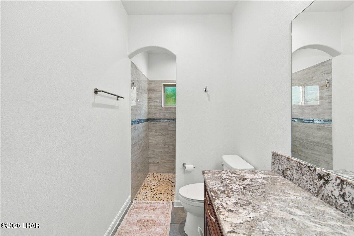 1946 E Corry Ln Property Photo 16