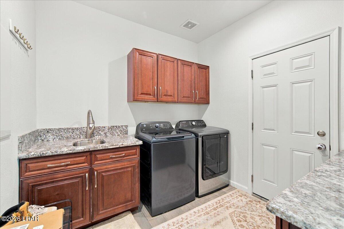 1946 E Corry Ln Property Photo 35