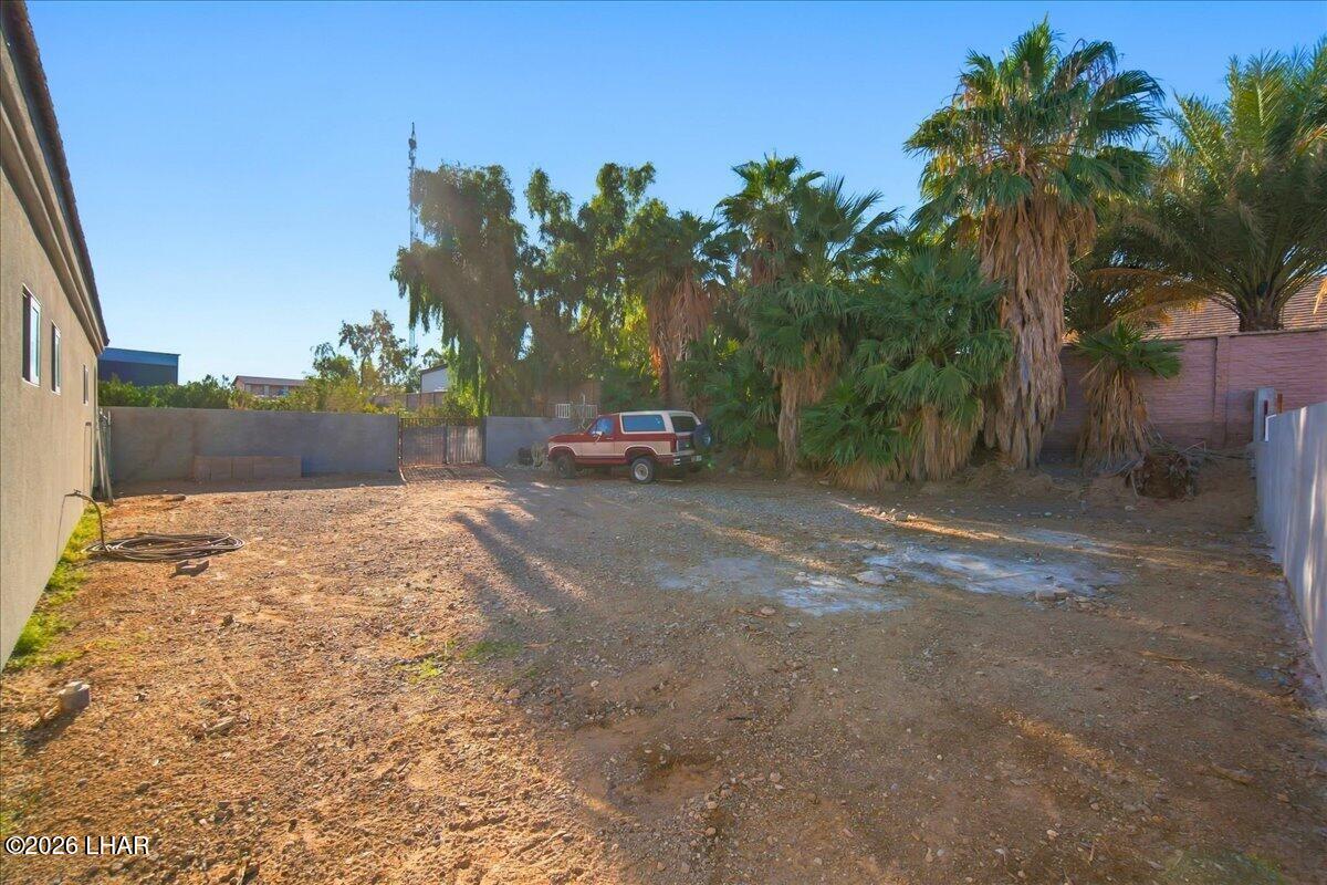1946 E Corry Ln Property Photo 46