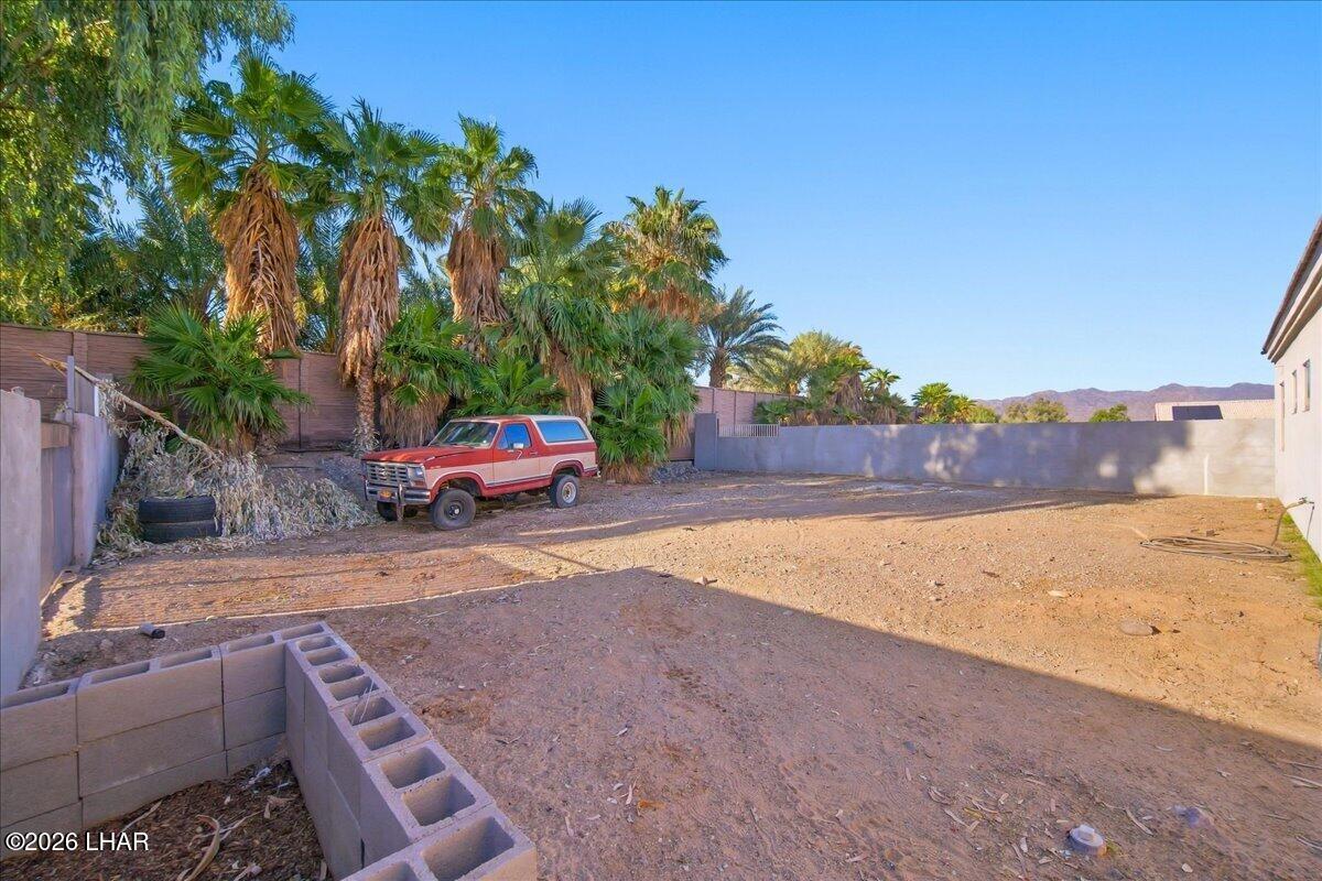 1946 E Corry Ln Property Photo 47