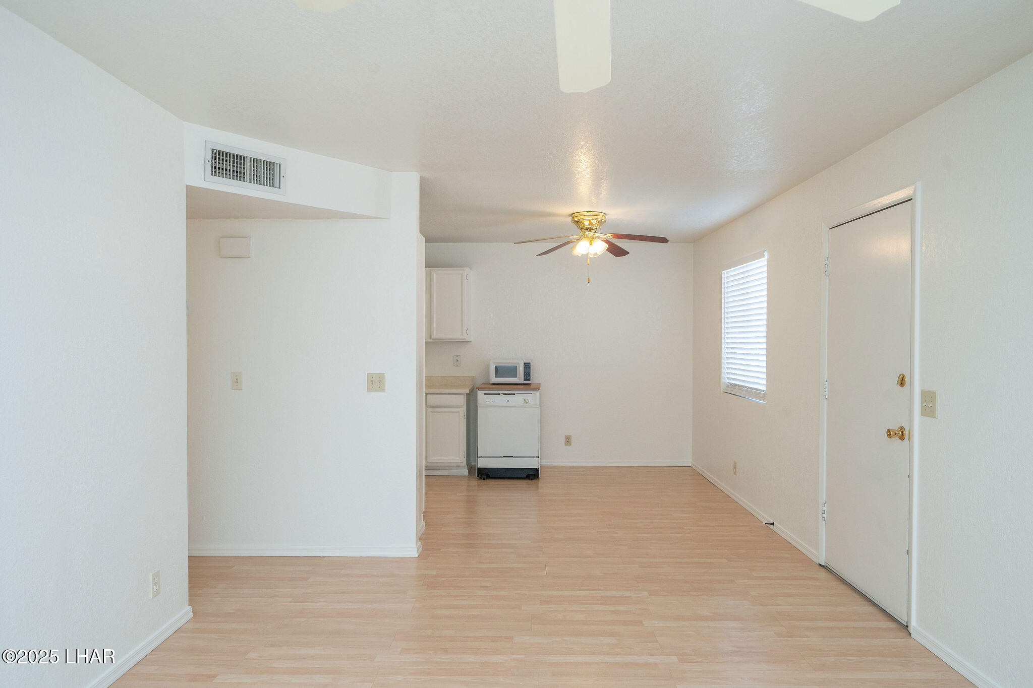 2291 Mcculloch Blvd N 10 Property Photo 4