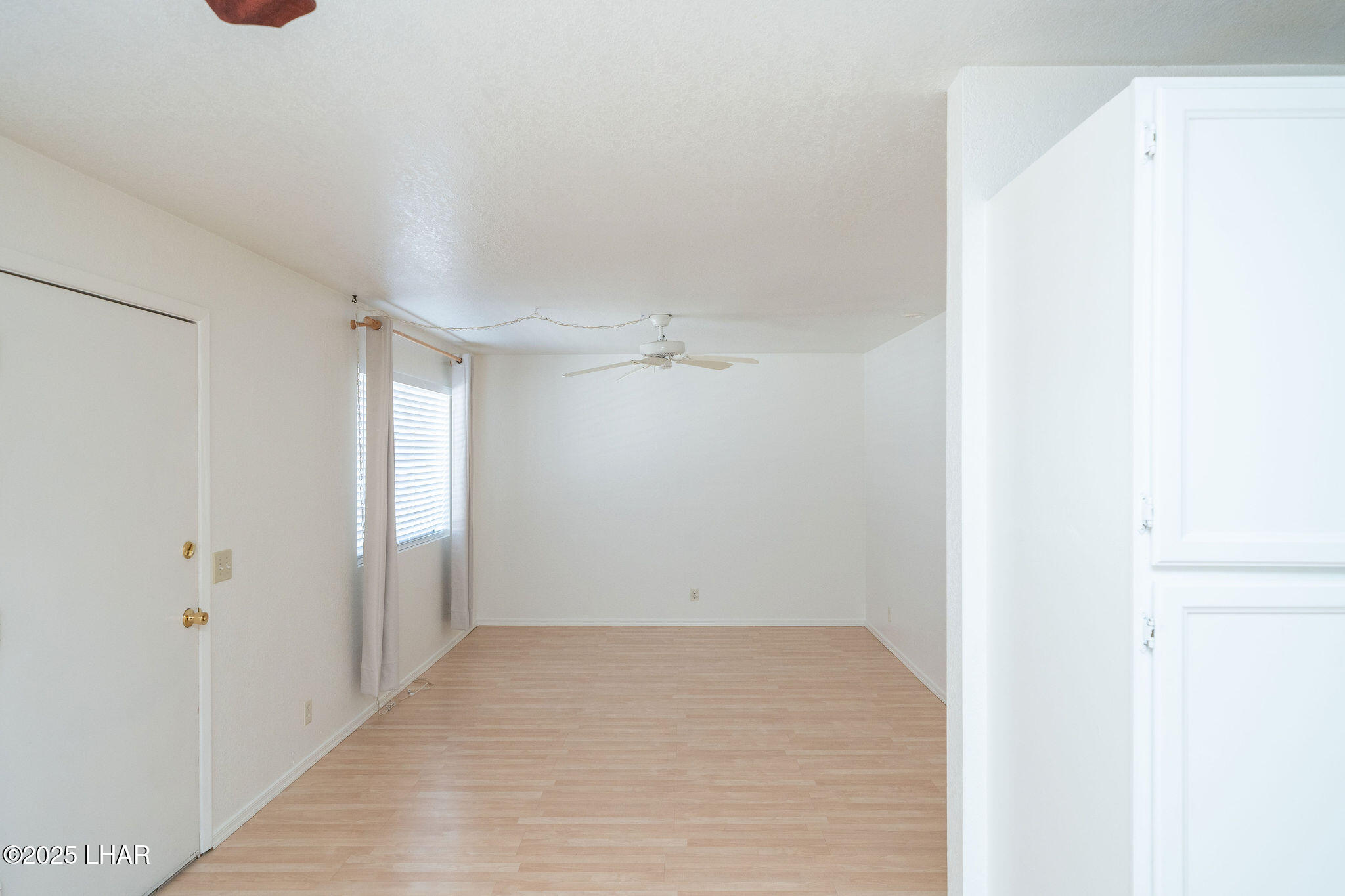 2291 Mcculloch Blvd N 10 Property Photo 5
