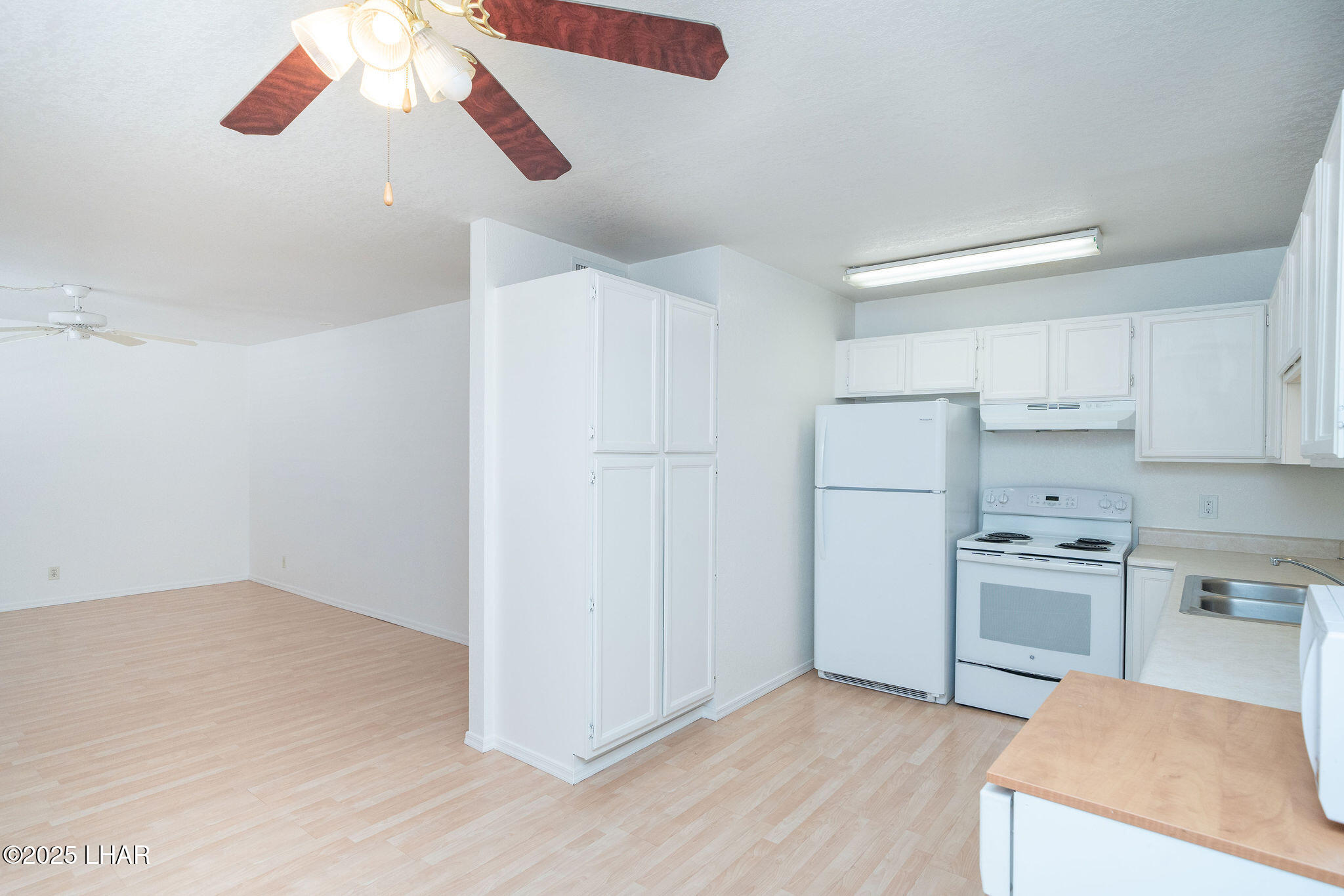 2291 Mcculloch Blvd N 10 Property Photo 7