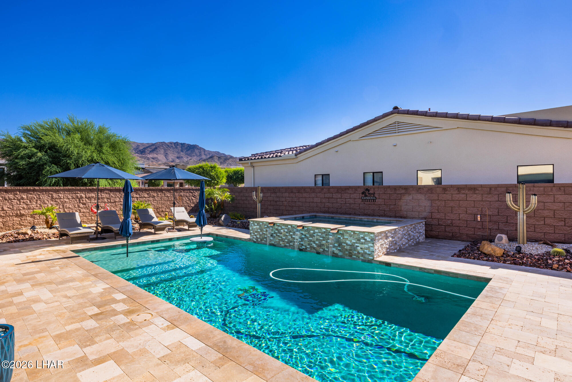 6030 Circula De Hacienda Property Photo 4