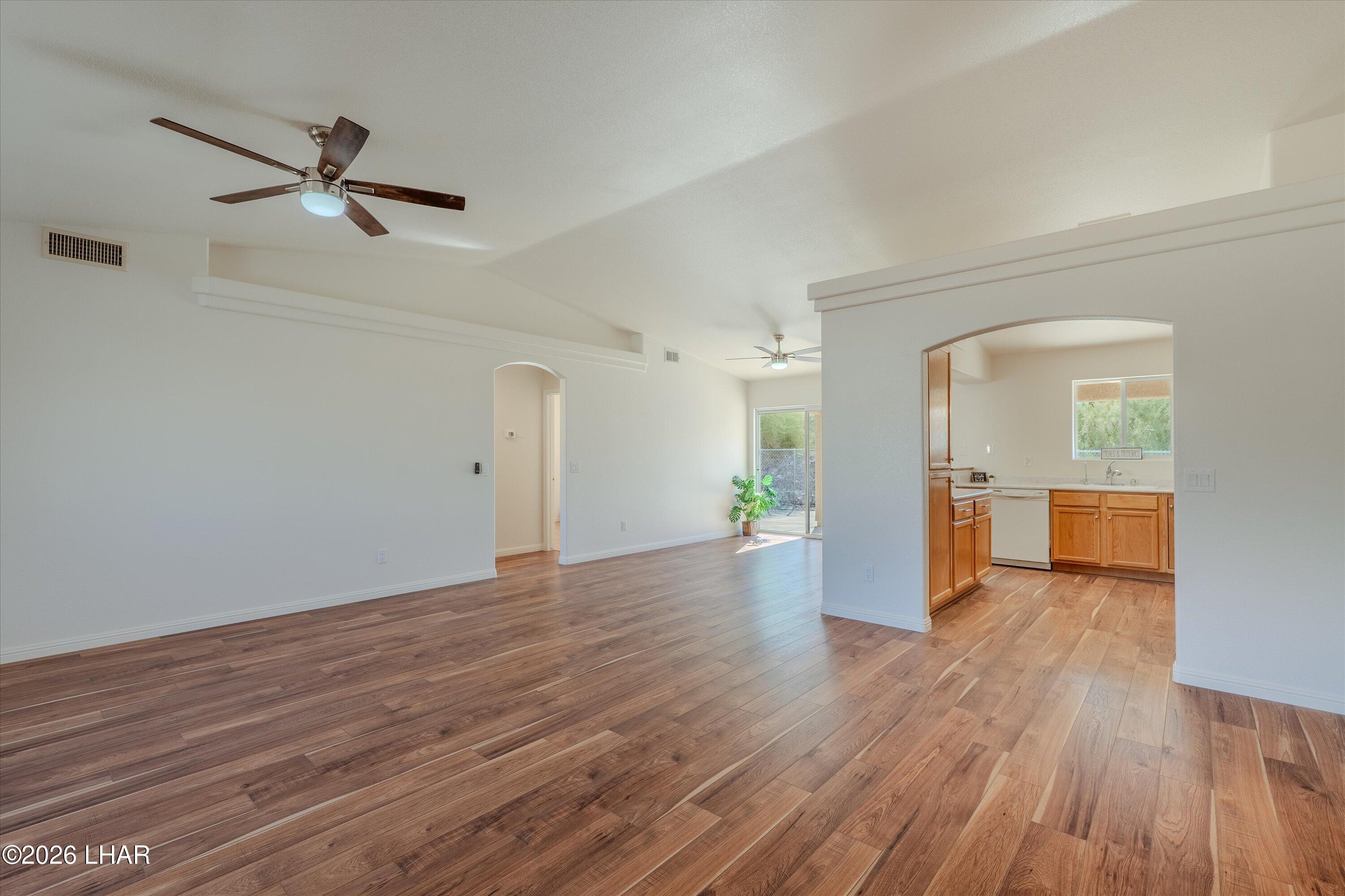 3350 Fountain Palm Dr Property Photo 14