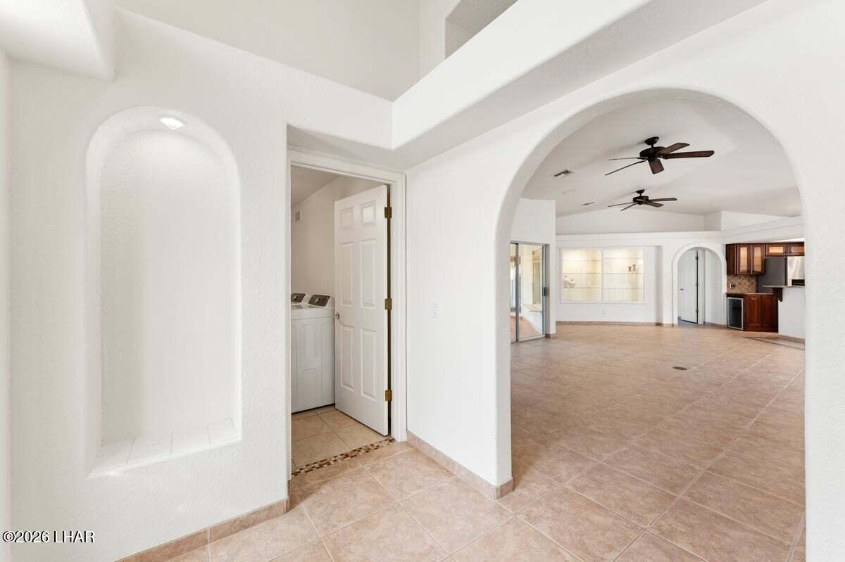 1781 Lockheed Bay Property Photo 3