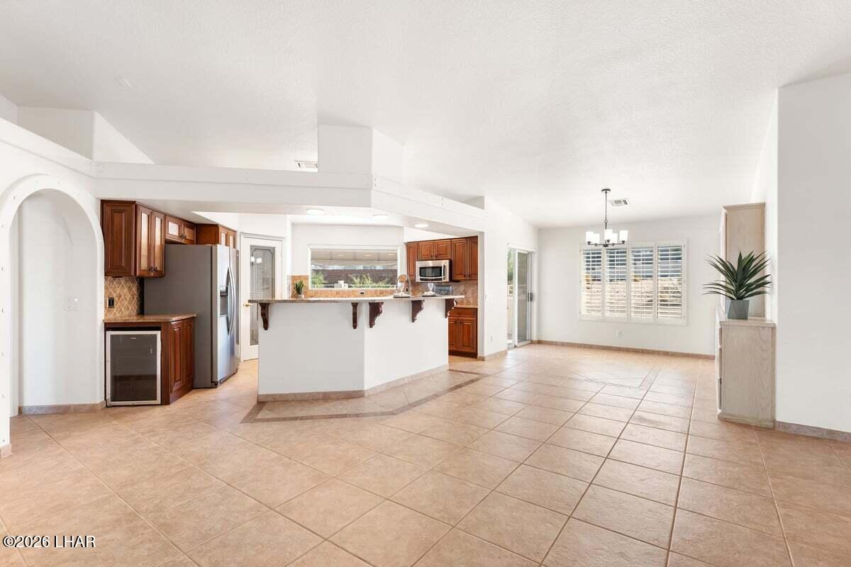 1781 Lockheed Bay Property Photo 6