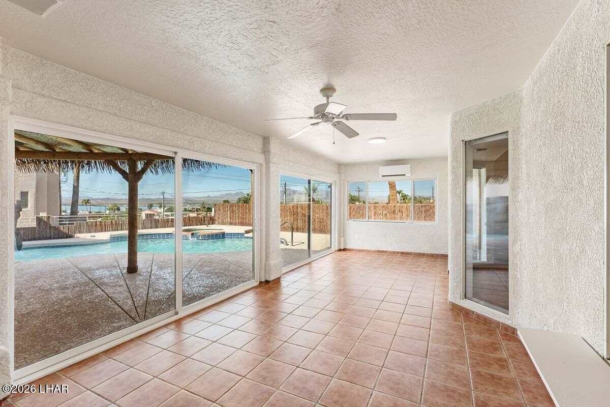 1781 Lockheed Bay Property Photo 18