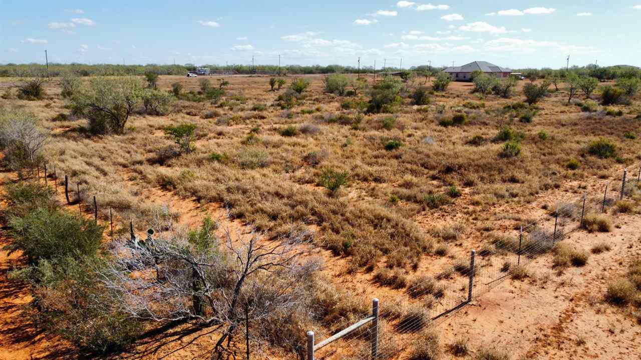 Hwy 83 N La Moca Property Photo 8