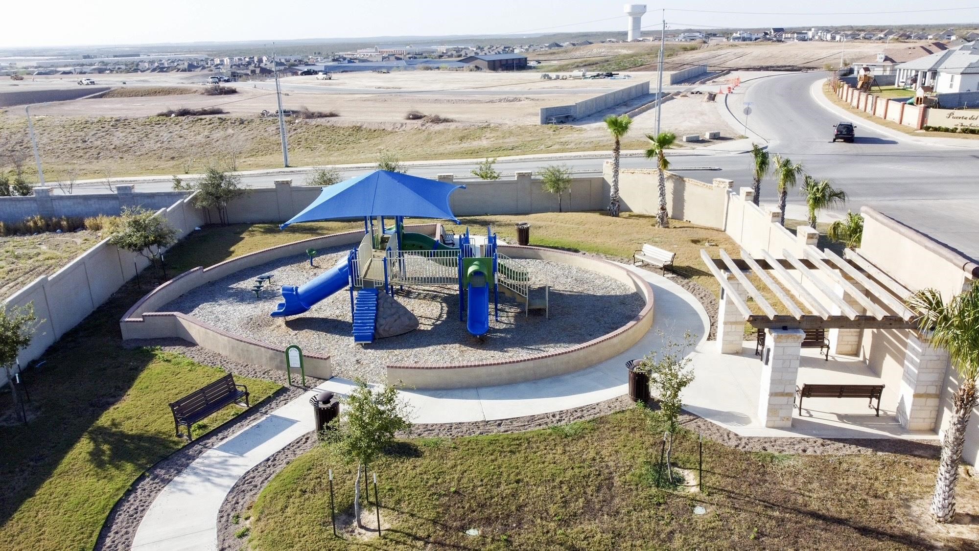 60 Finca Lp Property Photo 9