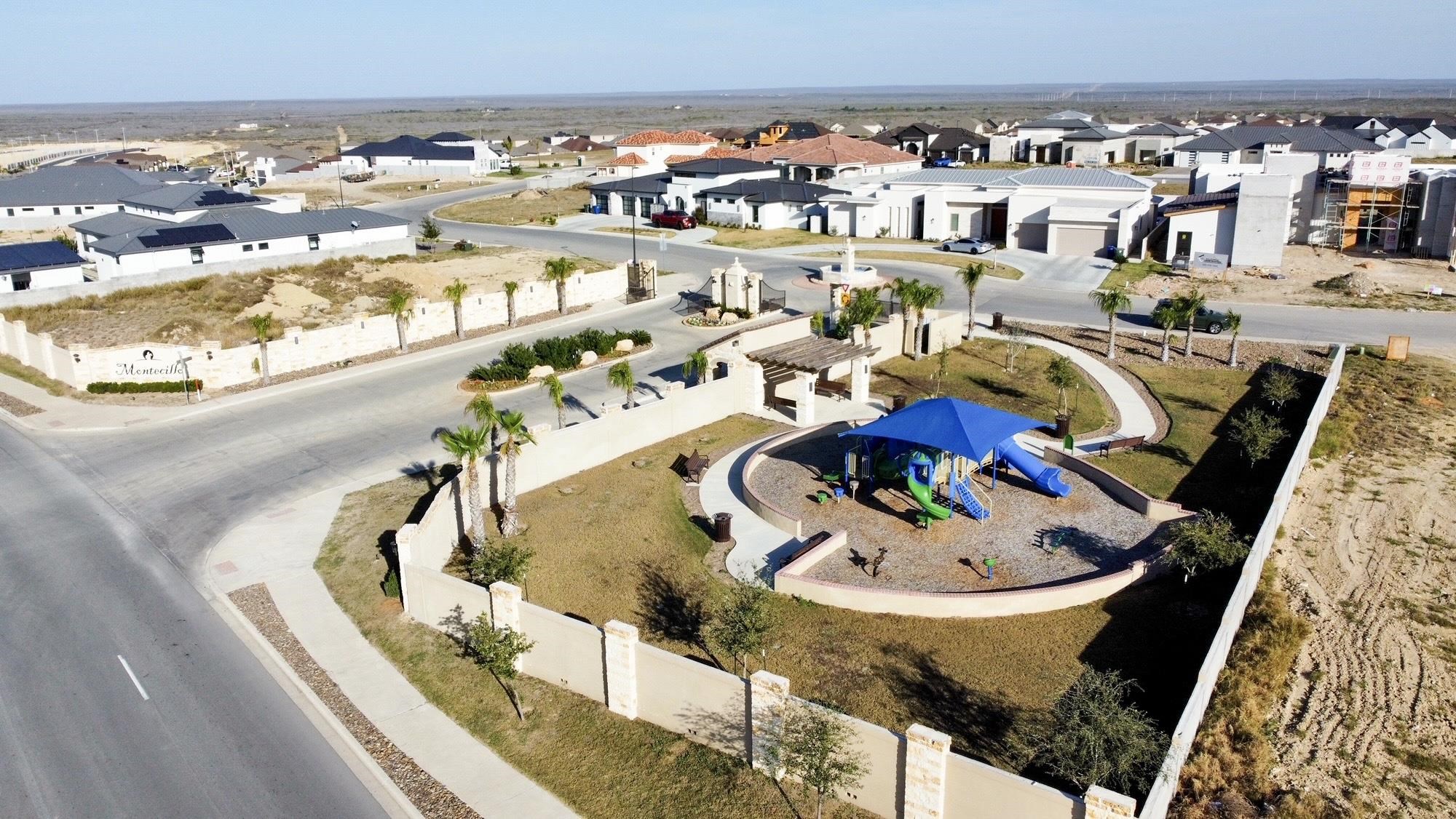 60 Finca Lp Property Photo 10