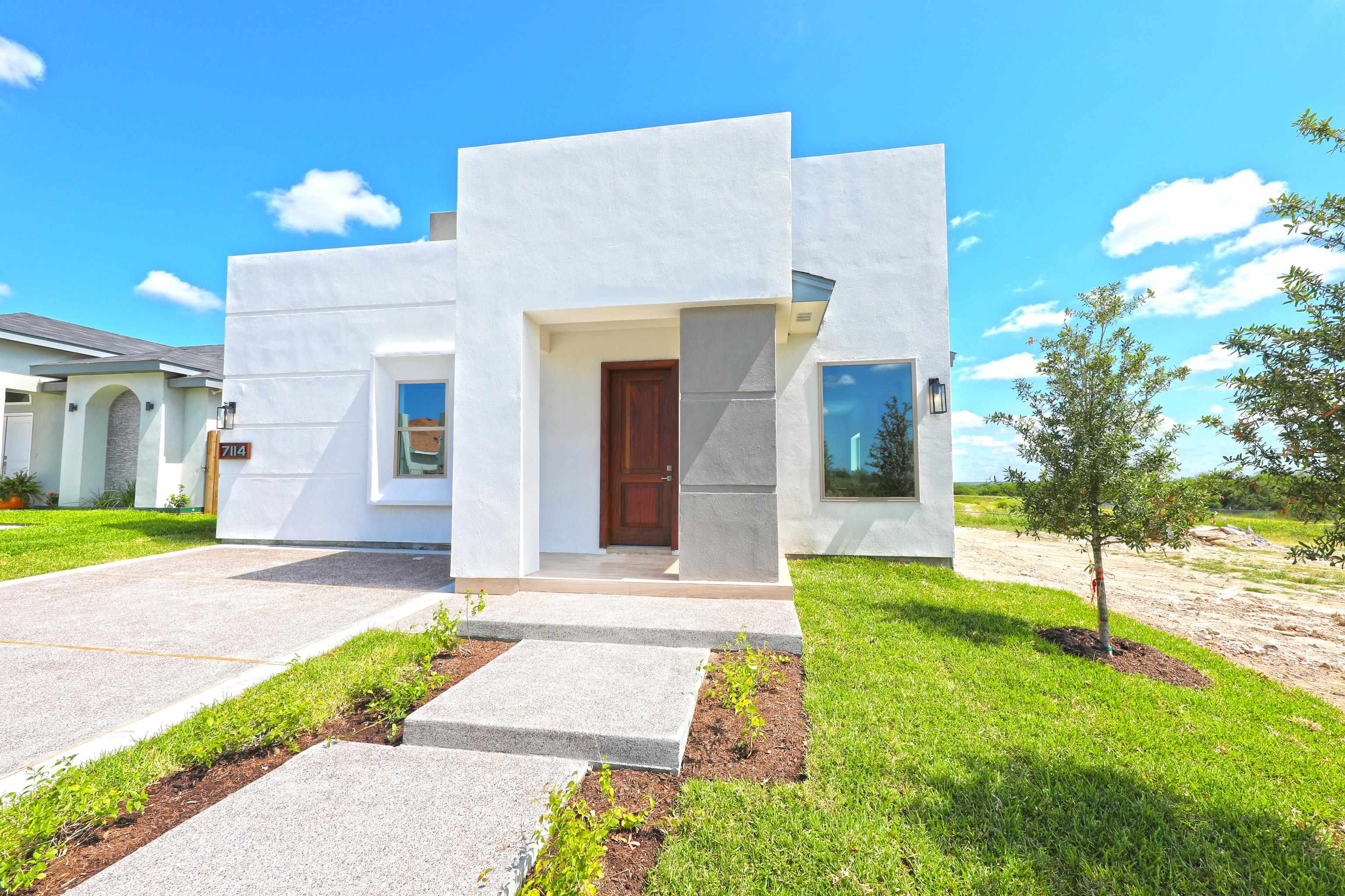 7114 El Meson Dr Property Photo