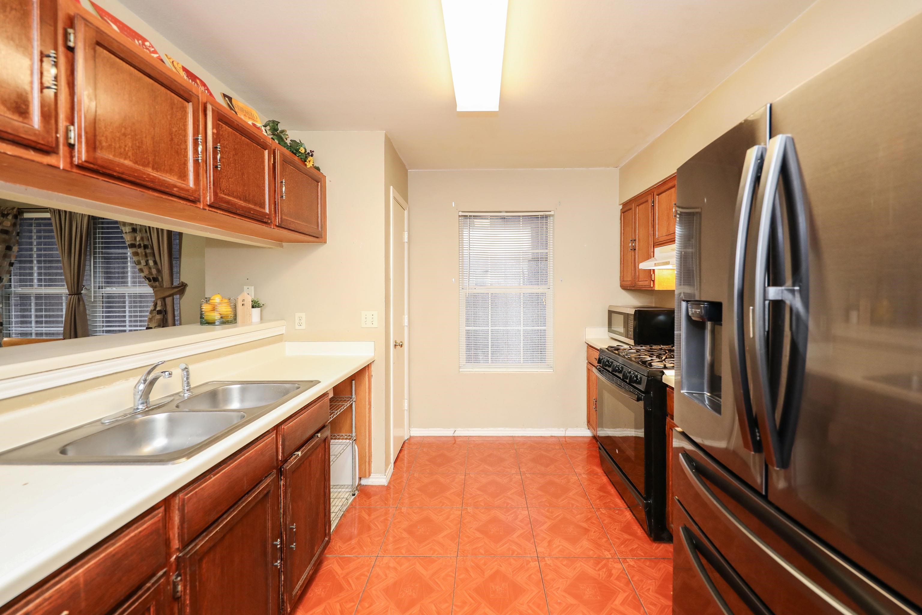 1643 Sweden Ln Property Photo 9