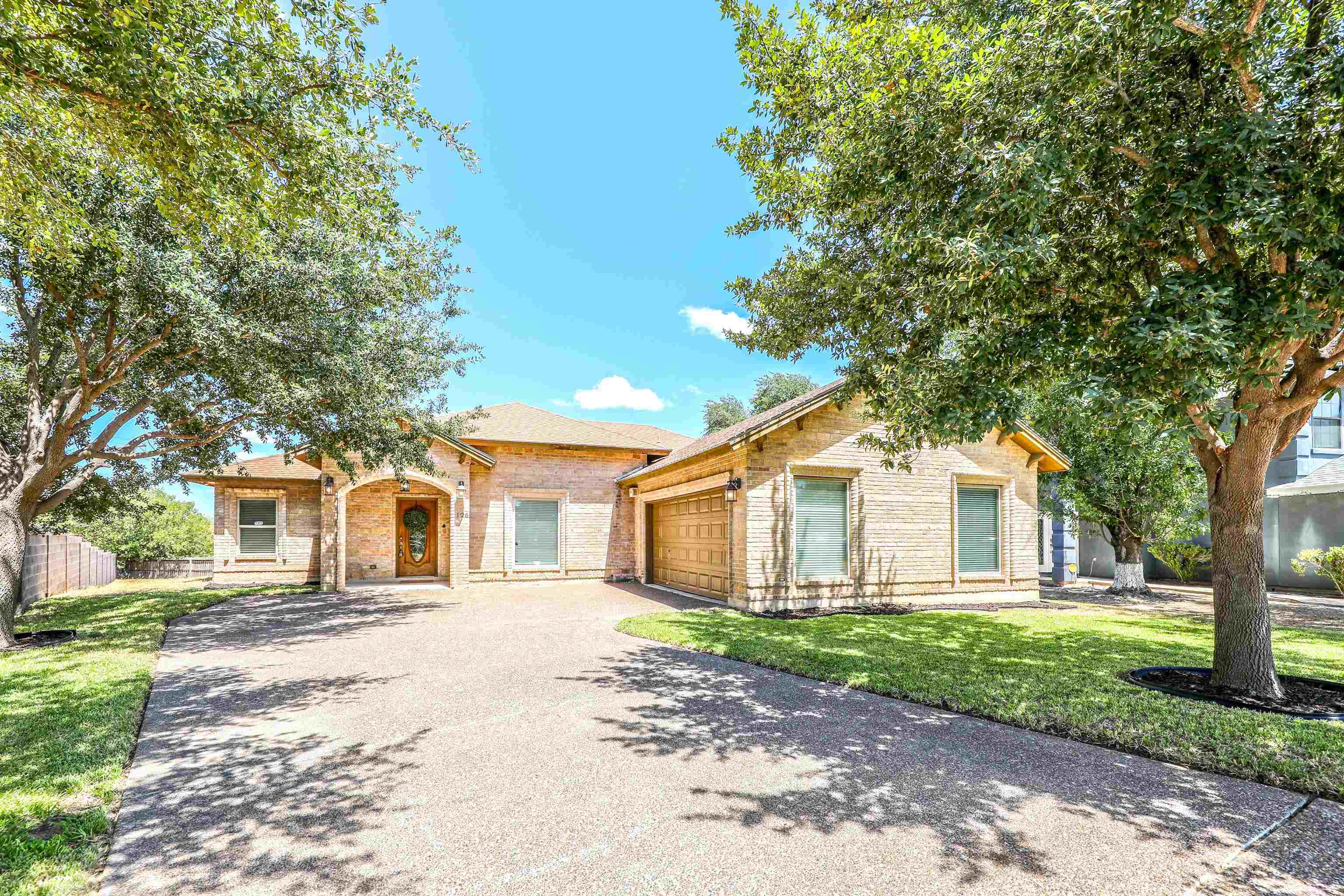 126 Tamarack Lp Property Photo