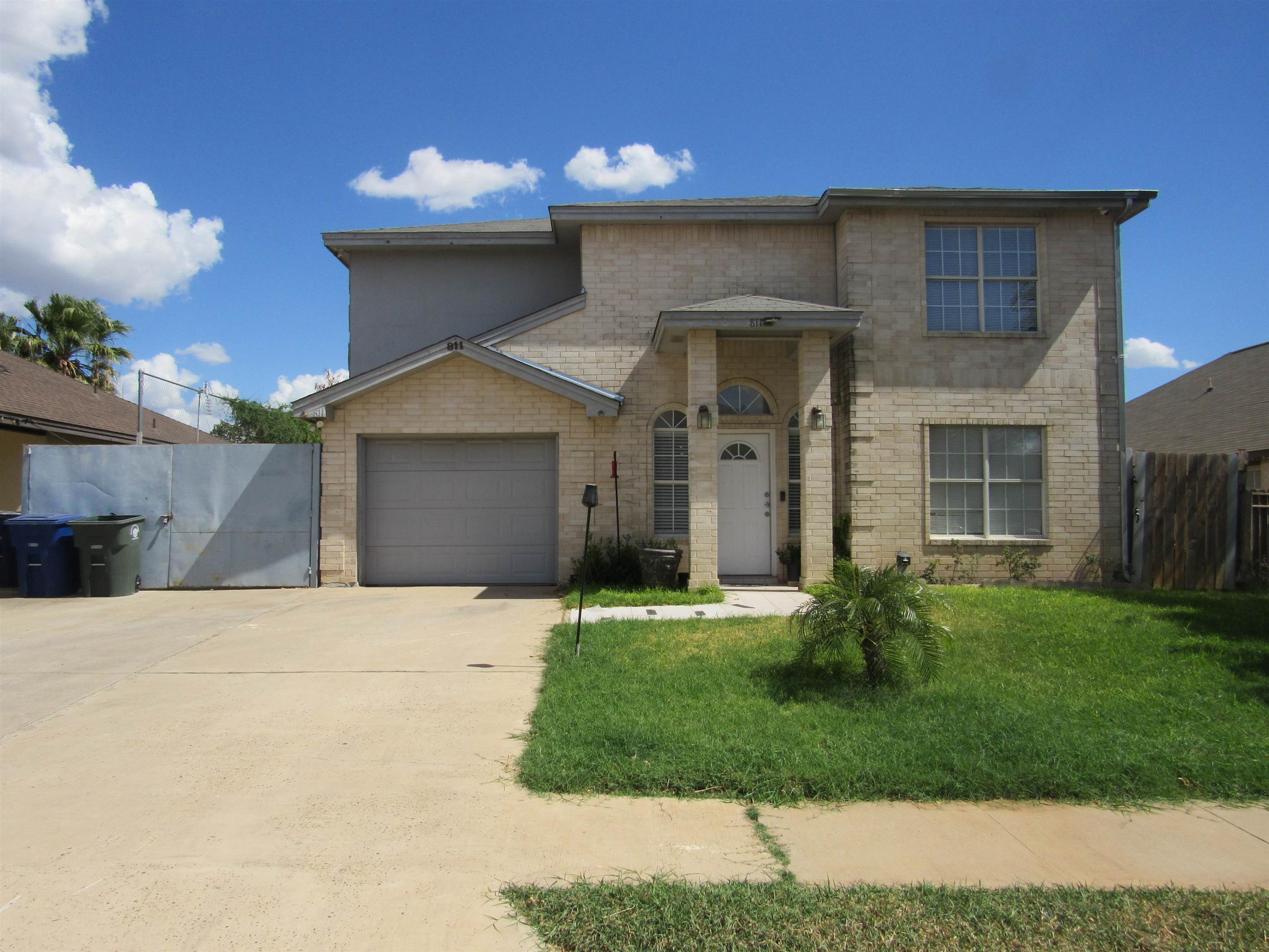 811 Wolf Creek Dr Property Photo