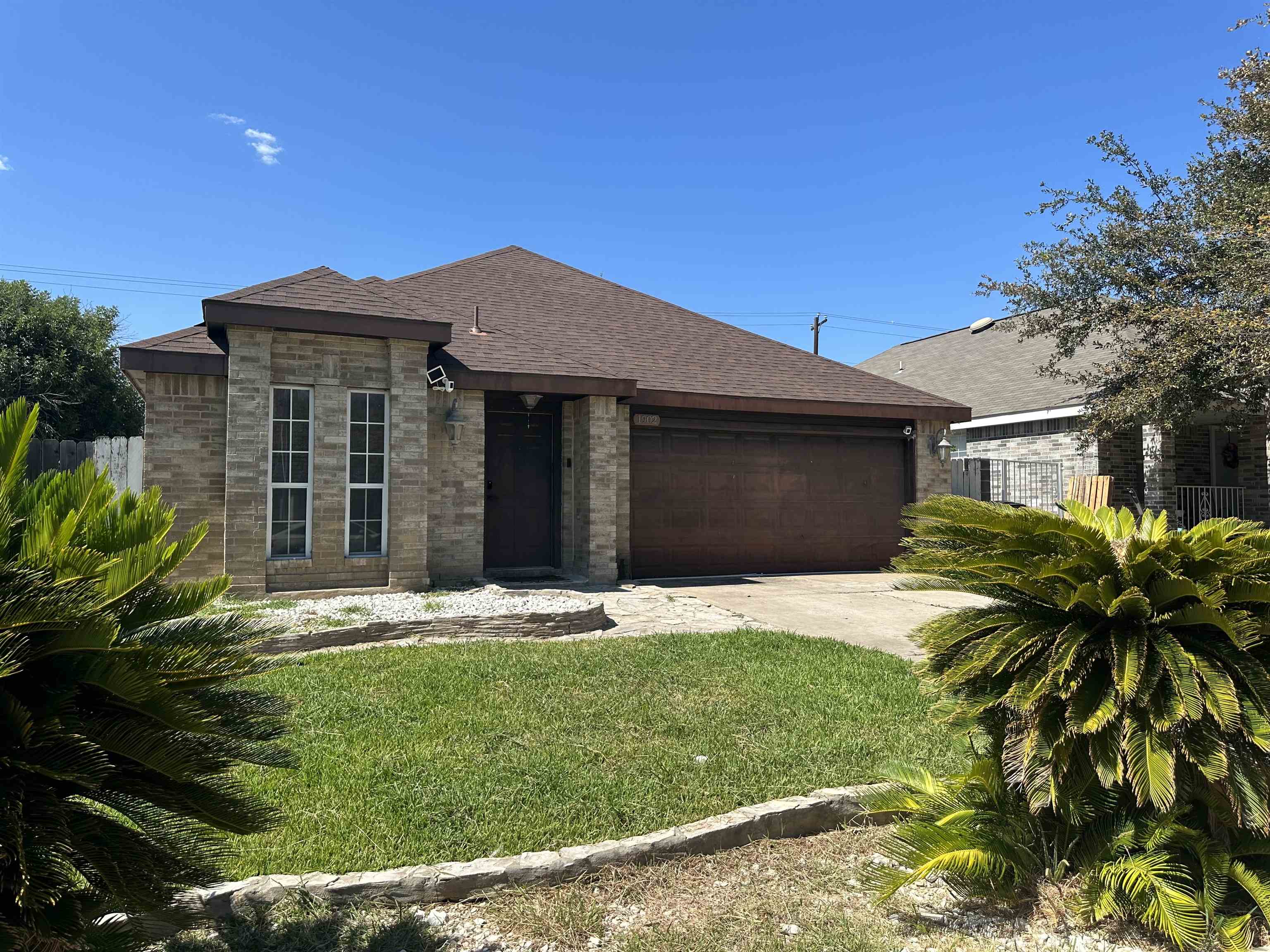 1902 Denmark Ln Property Photo