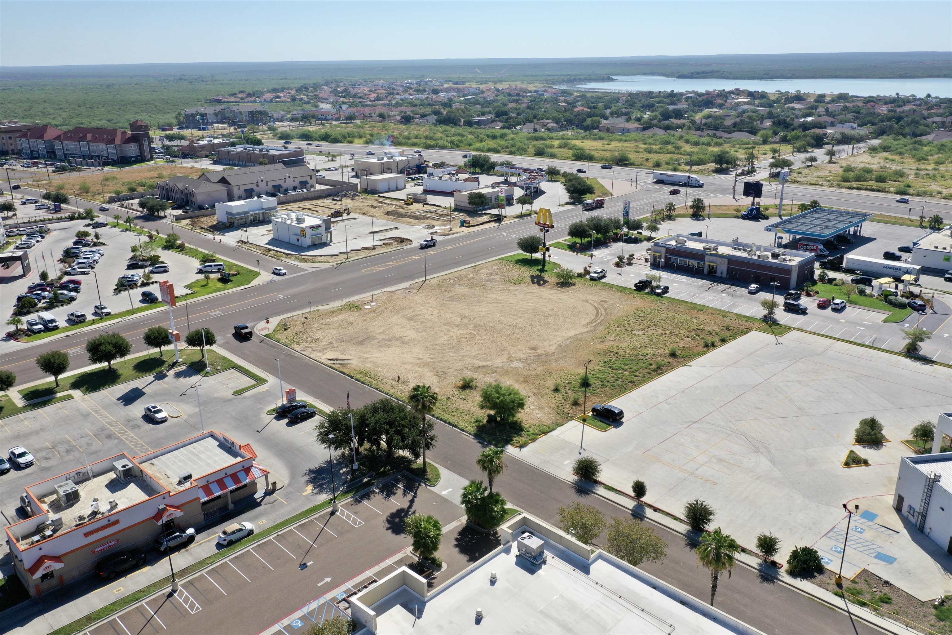 2511 Jacaman Rd Property Photo 4