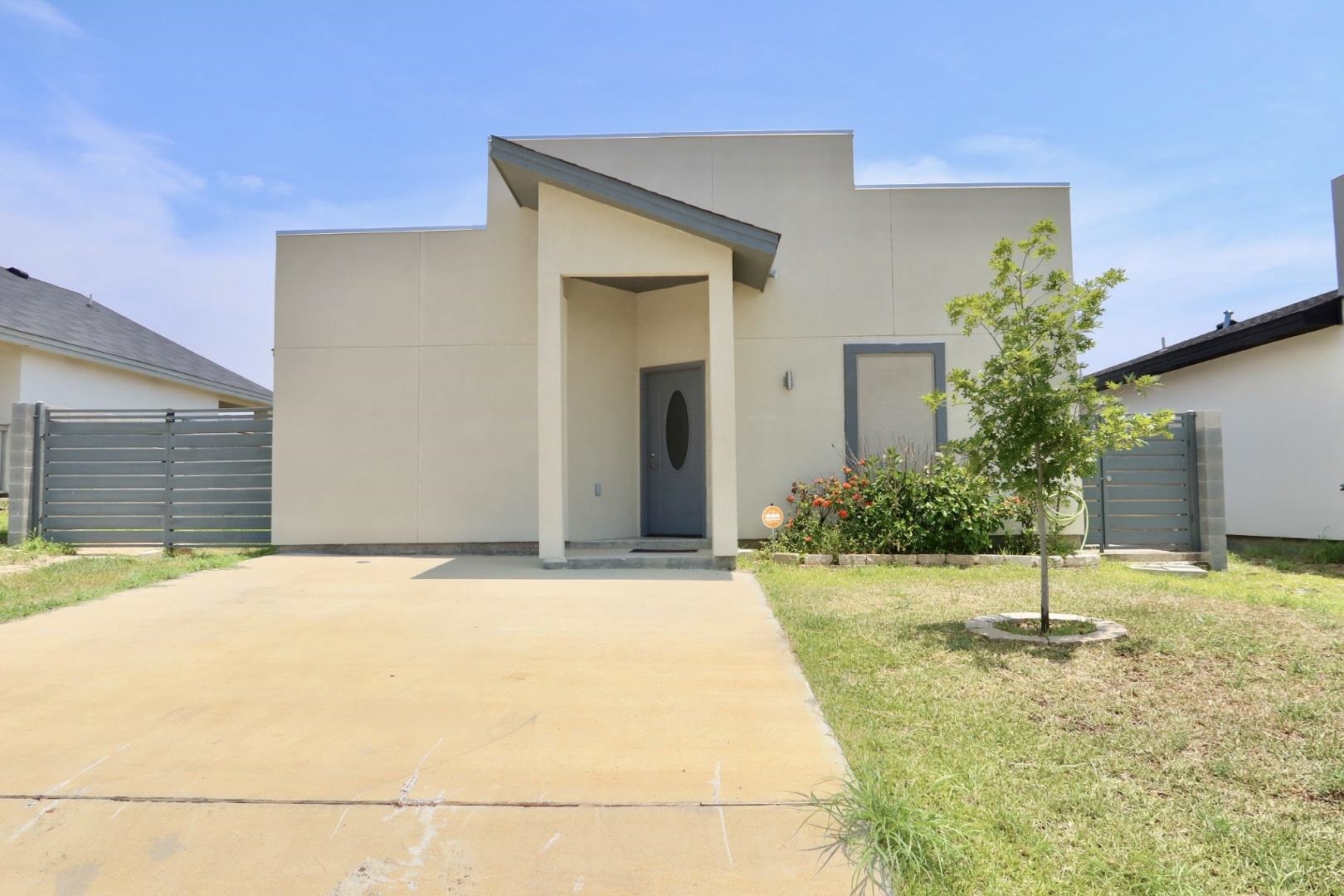 1615 Doctora Eve Perez Ln Property Photo