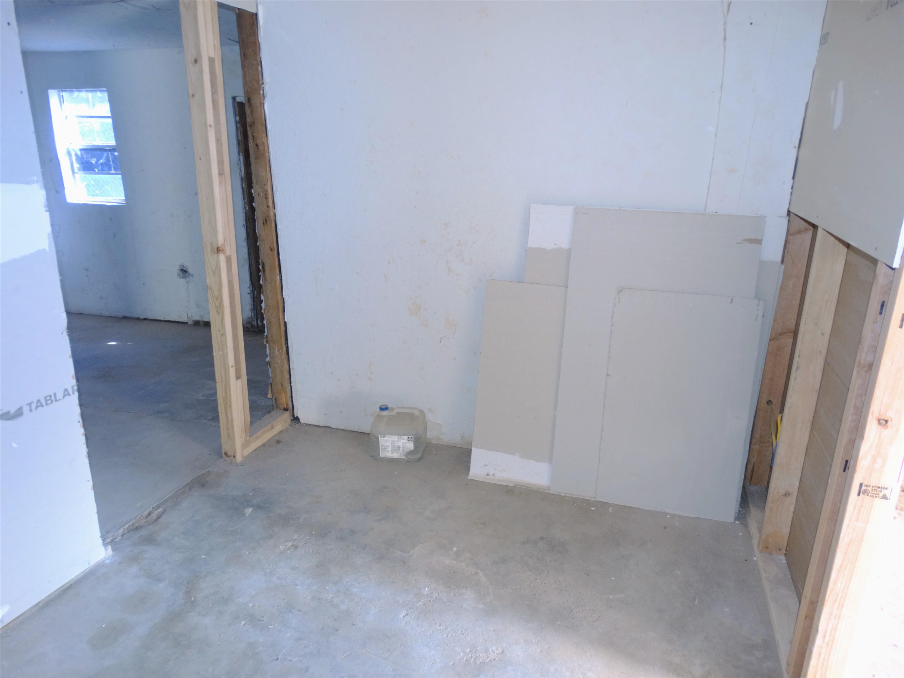 3204 Vicente St Property Photo 3