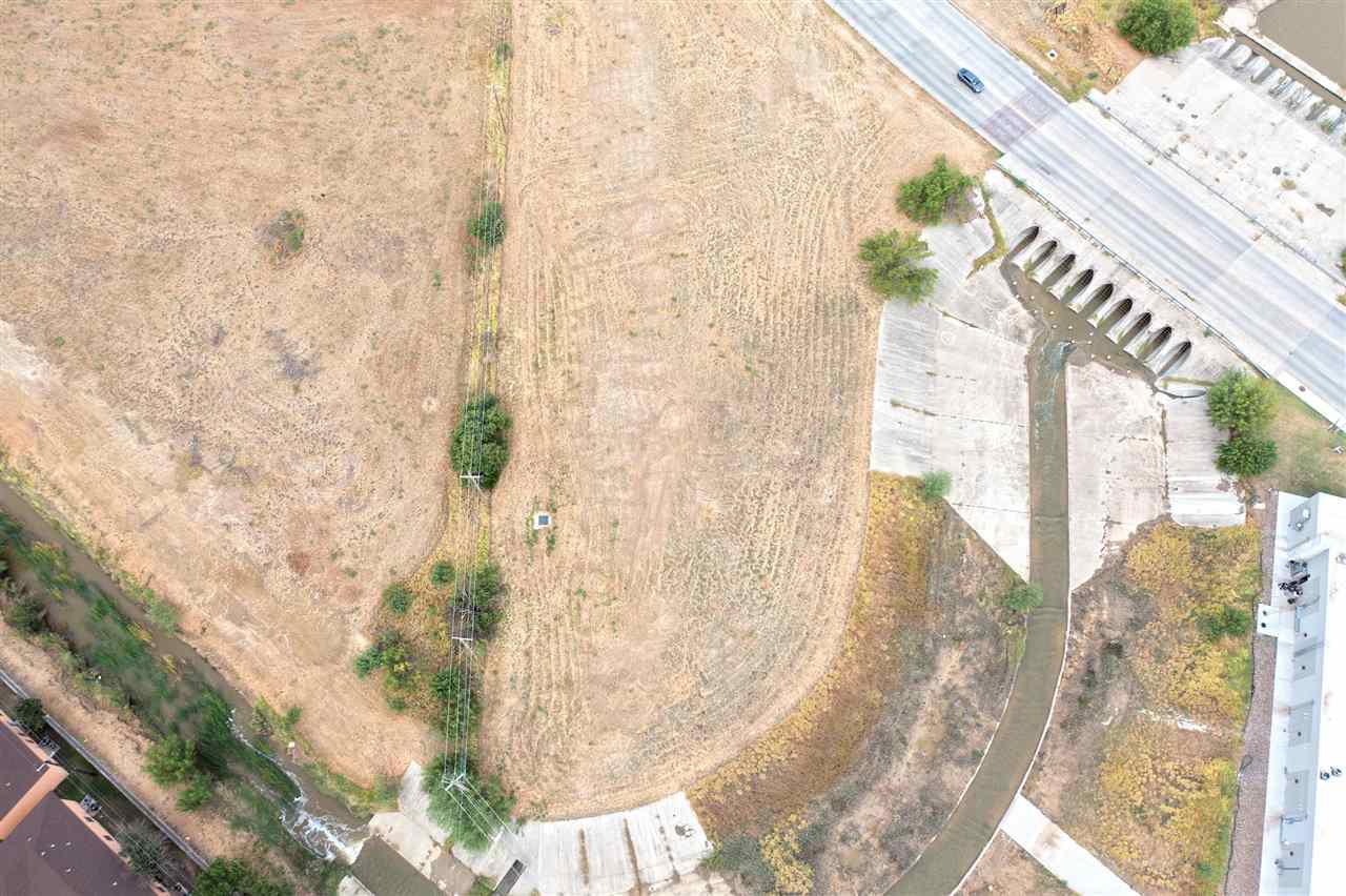 00 University Blvd Property Photo 10