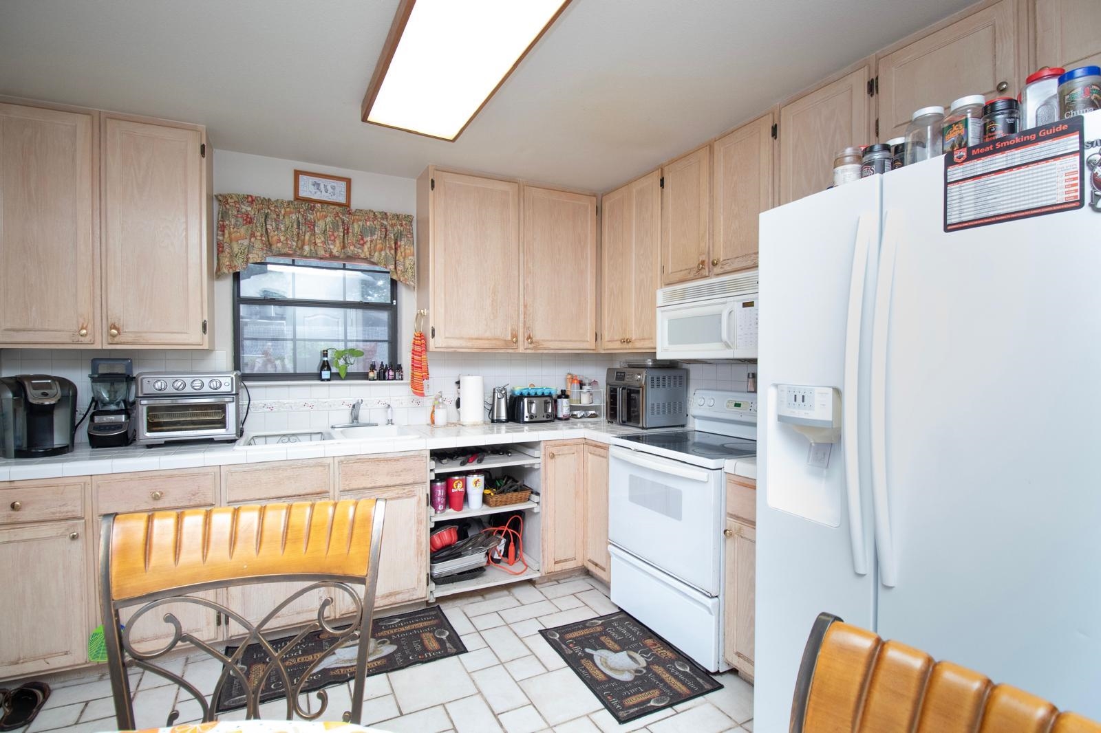 6601 Brixton Ct Property Photo 7