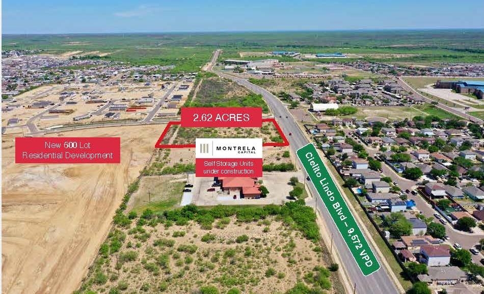 313 Cielito Lindo Blvd Property Photo 6