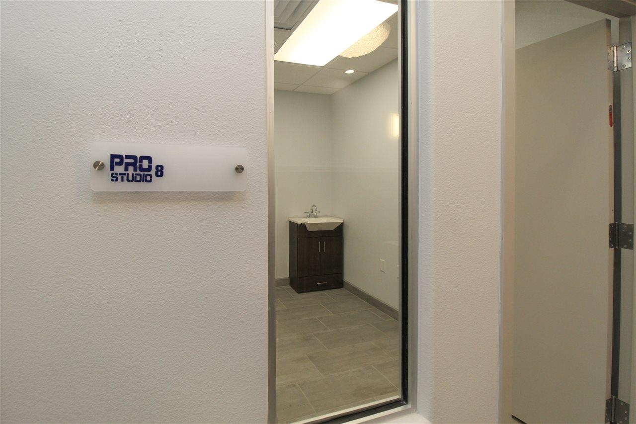 900 Hillside Rd Property Photo 7