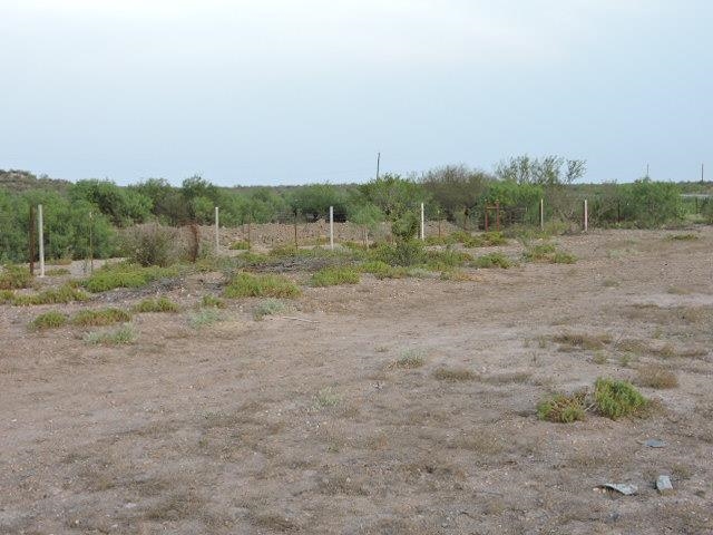 7611 U.s. Hwy 359 Property Photo 6