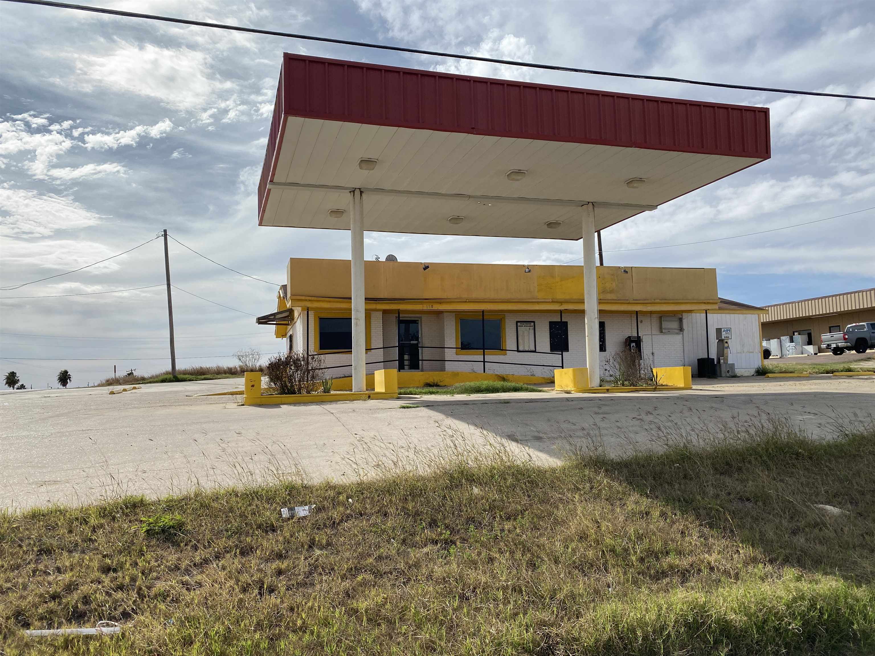 150 U.s. Hwy 83 Property Photo 2