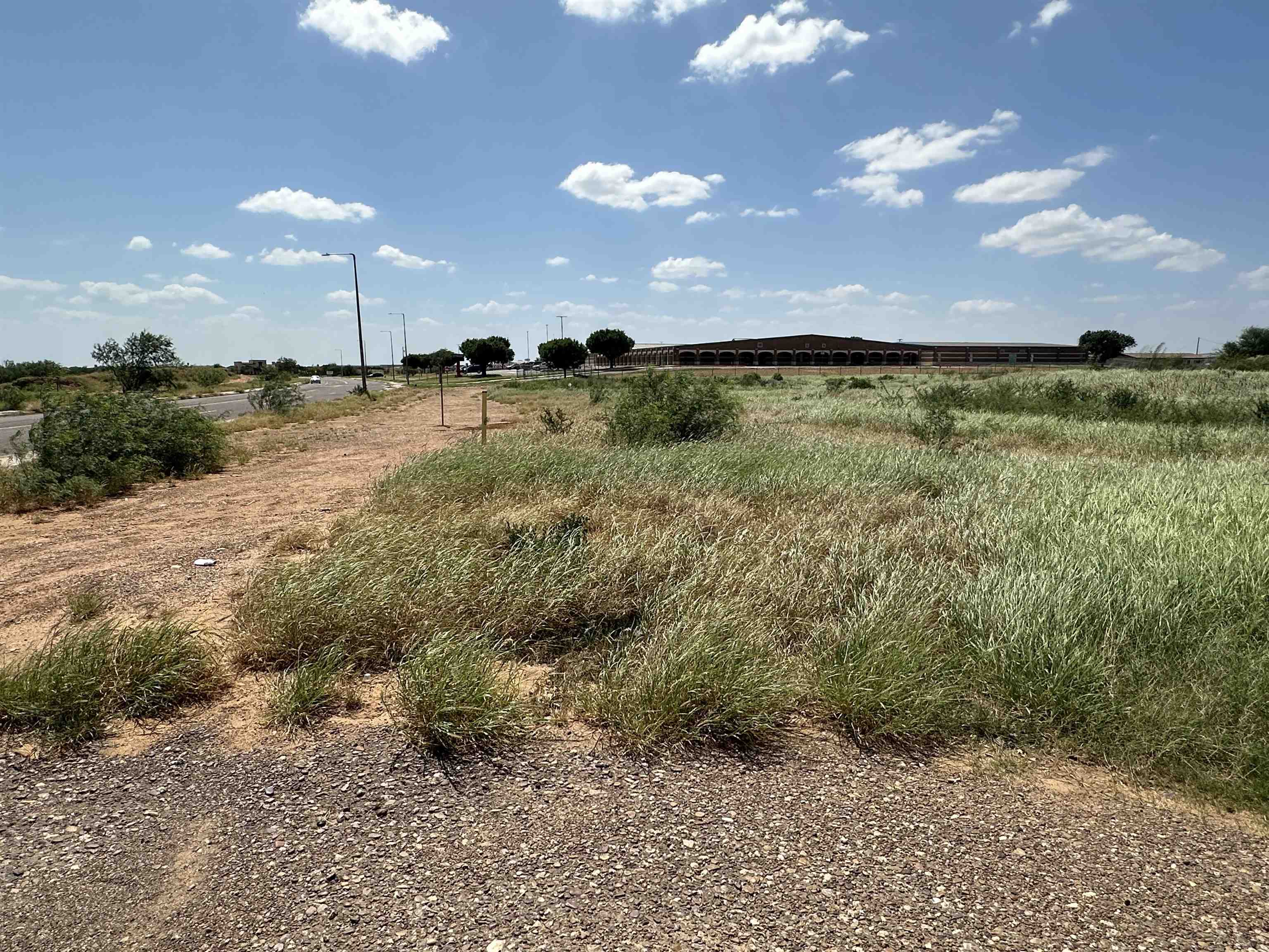 Fm 1472 La Bota Pkwy Property Photo 5