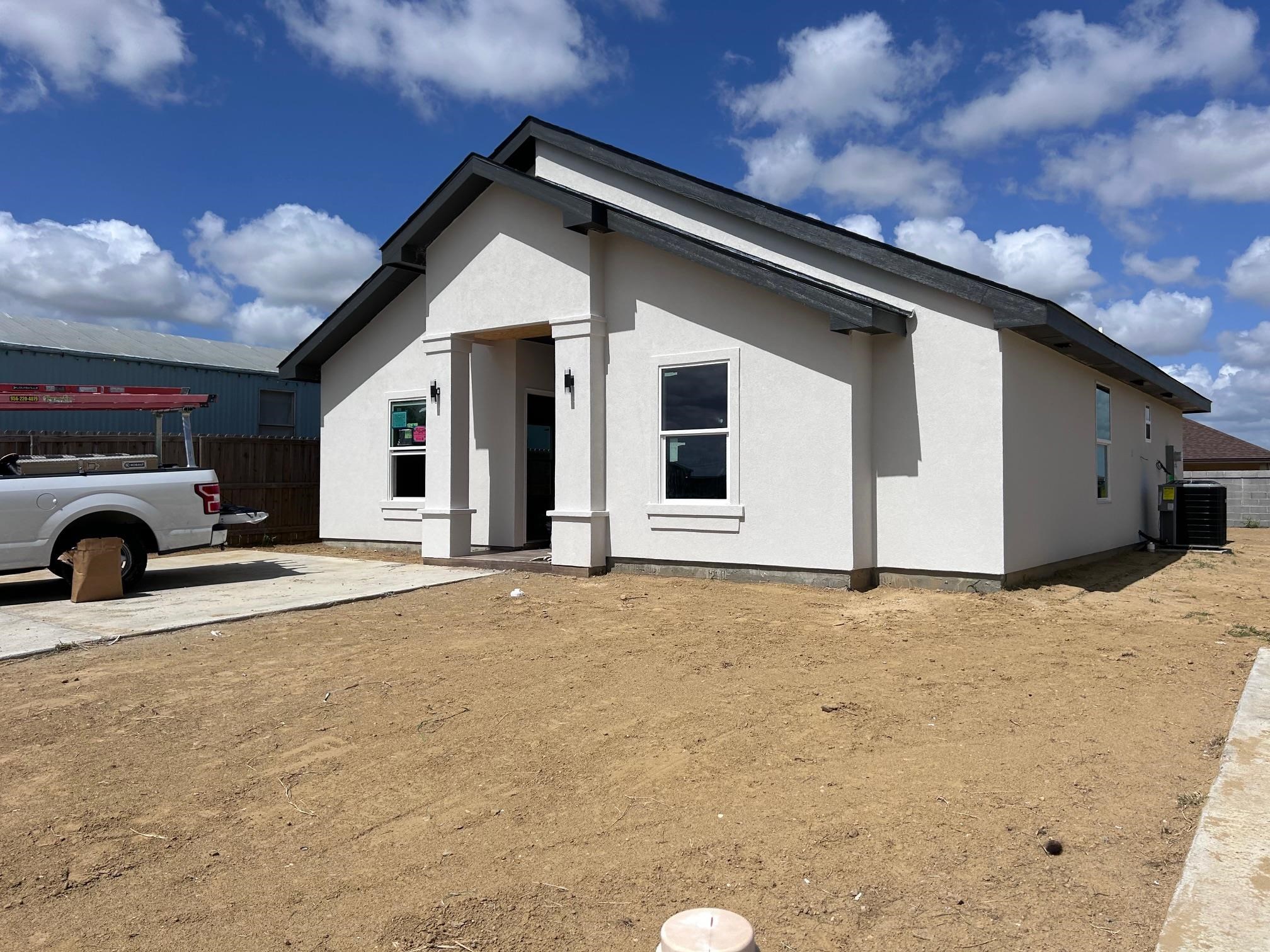 5104 Pimiento Dr. Property Photo 10