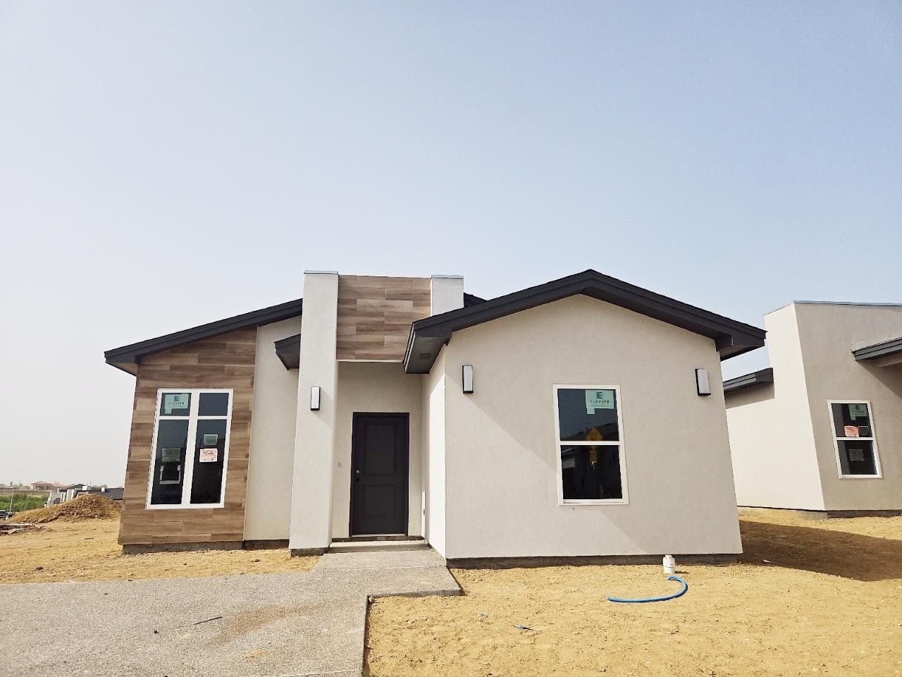2315 Durazno Ct. Property Photo