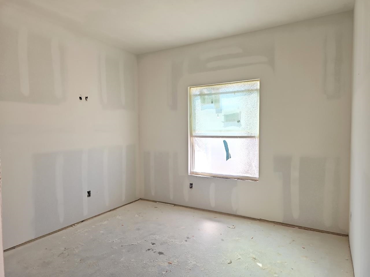 2312 Mango Rd. Property Photo 5